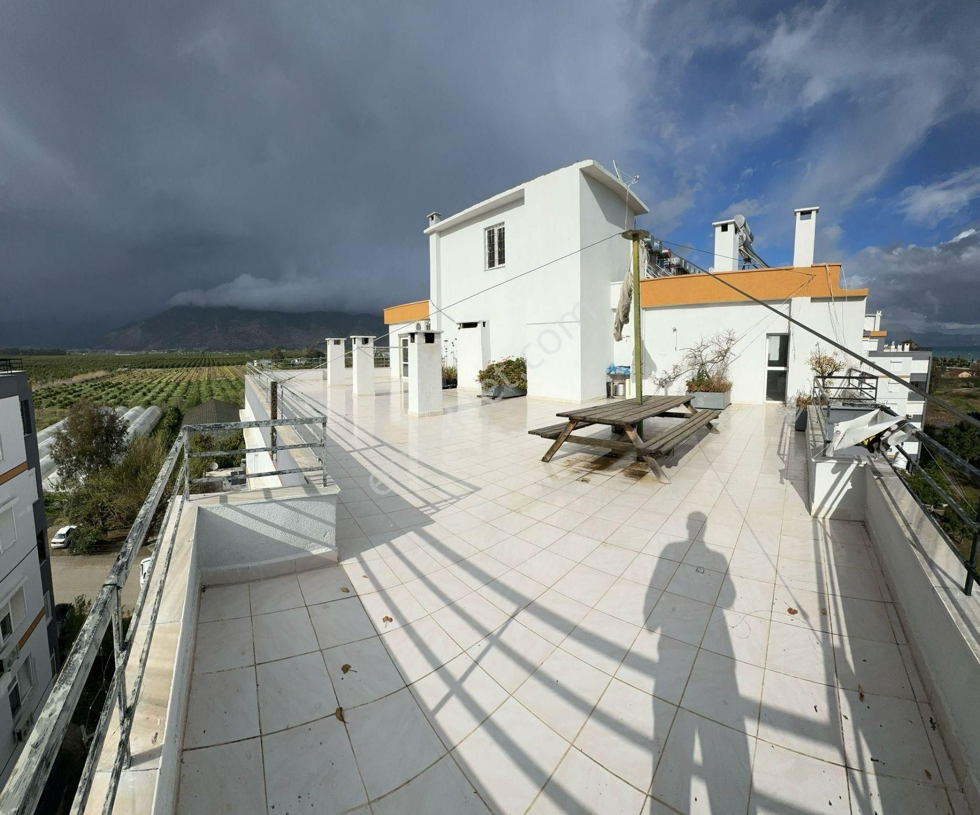 Ertuğrul'dan Havuzlu- Deniz Manzaralı- Teraslı 350 M2 Daire - Görsel 21