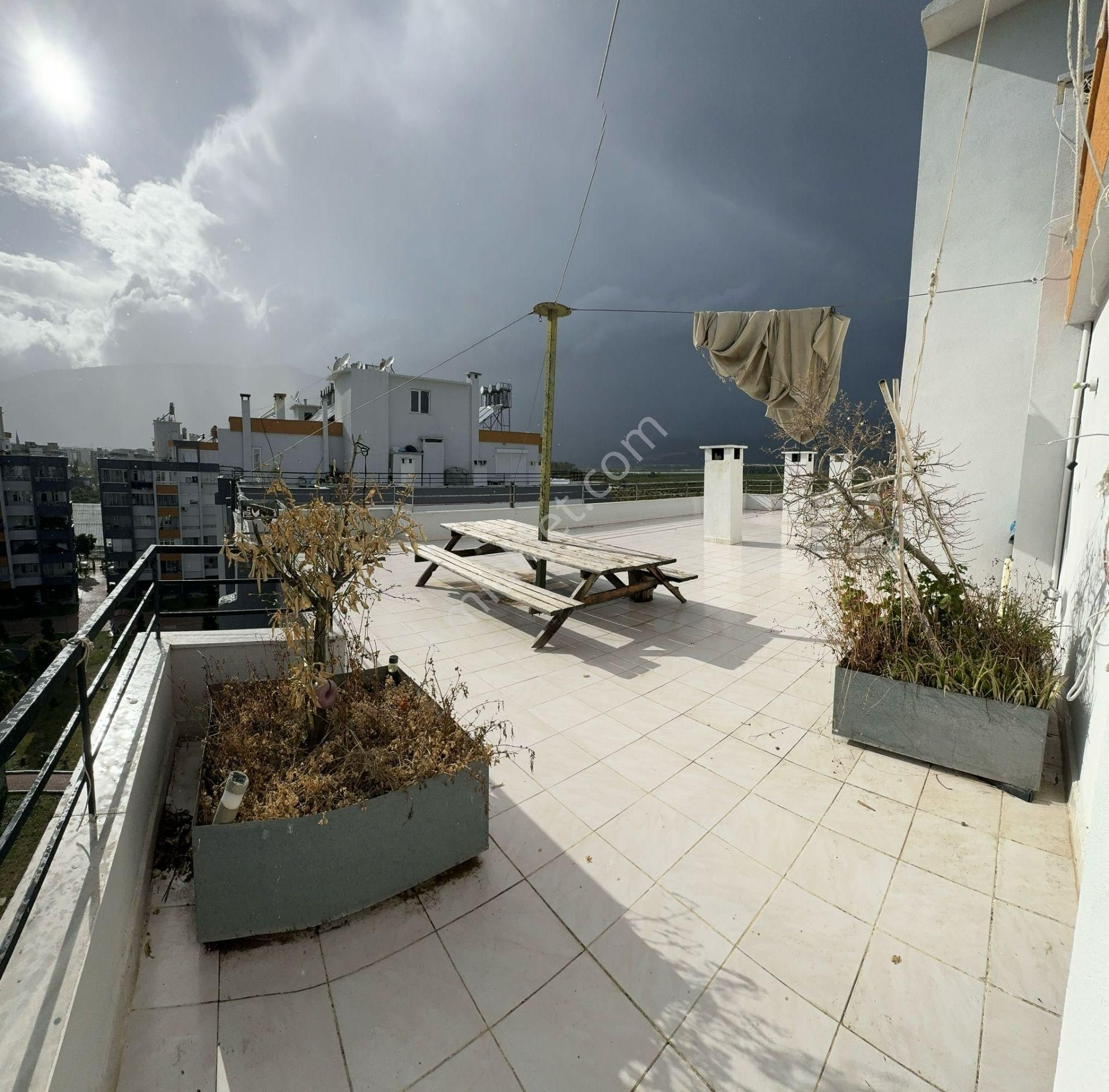 Ertuğrul'dan Havuzlu- Deniz Manzaralı- Teraslı 350 M2 Daire - Görsel 13