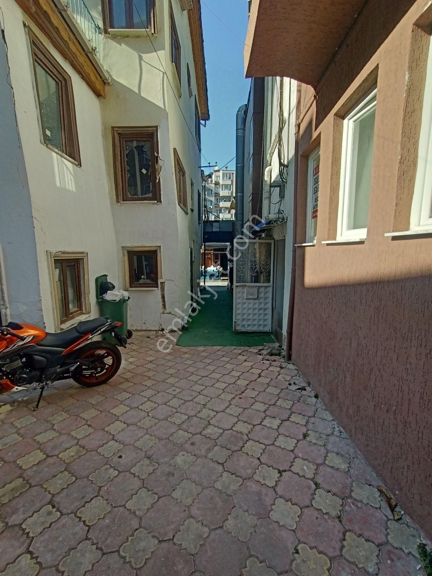 Bursa Osmangazi Kuruçeşme Arap Şükrü Sokağı Satılık Bina - Görsel 2