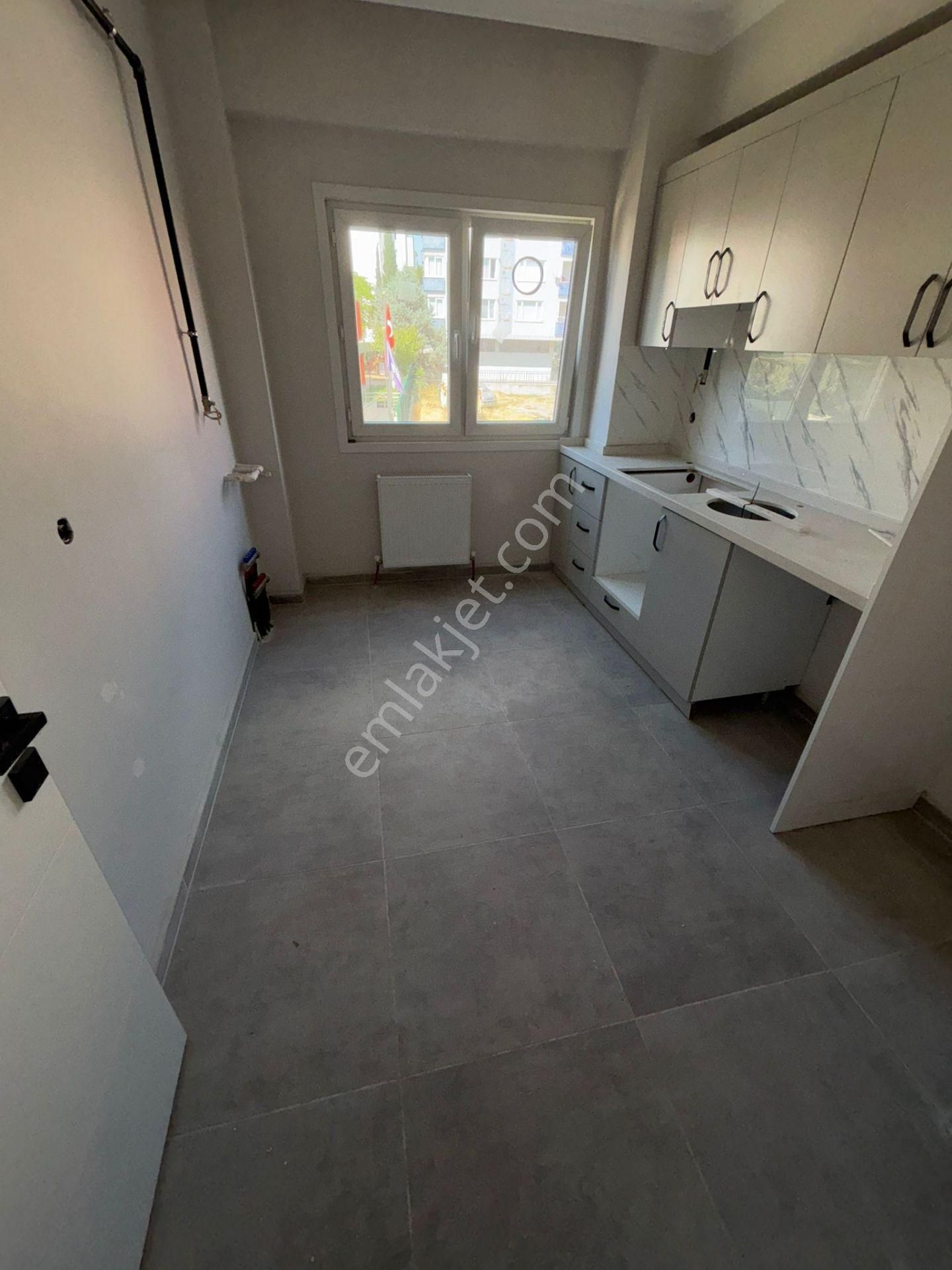 Kartal Yunusta Sıfır Binada Katta Tek Kiralık 2+1 Daireler - Görsel 7