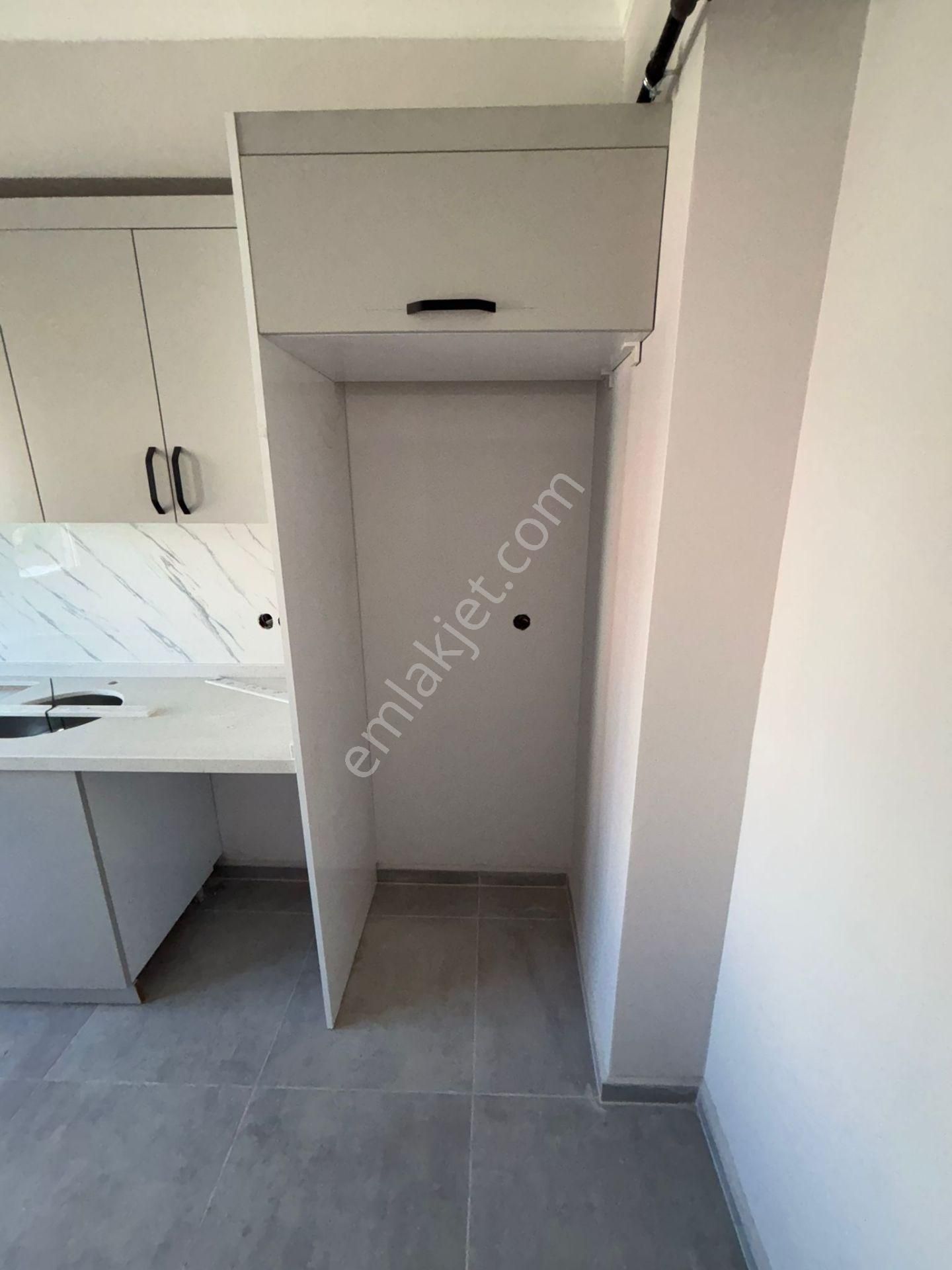 Kartal Yunusta Sıfır Binada Katta Tek Kiralık 2+1 Daireler - Görsel 13