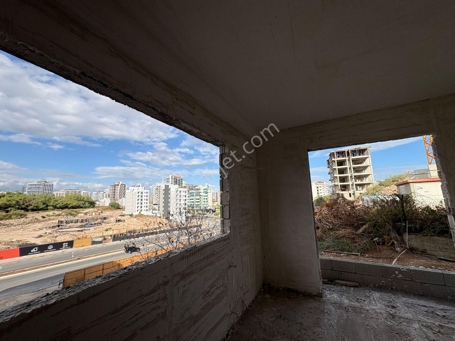 Thor'dan Çiftlikköy'de Temelden Satılık Ofis Ve Daireler - Görsel 8