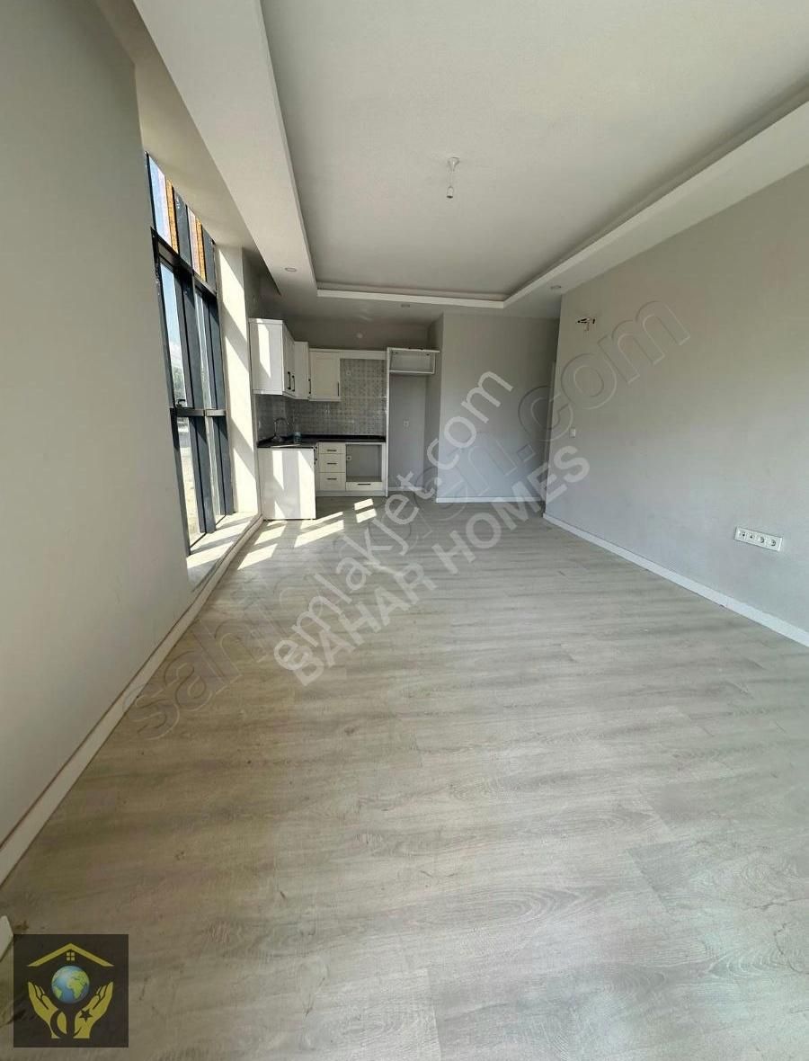 Merkezi Konumda Market Üstü Yanında Büyük Aliş Veriş Merkezi Yap - Görsel 9