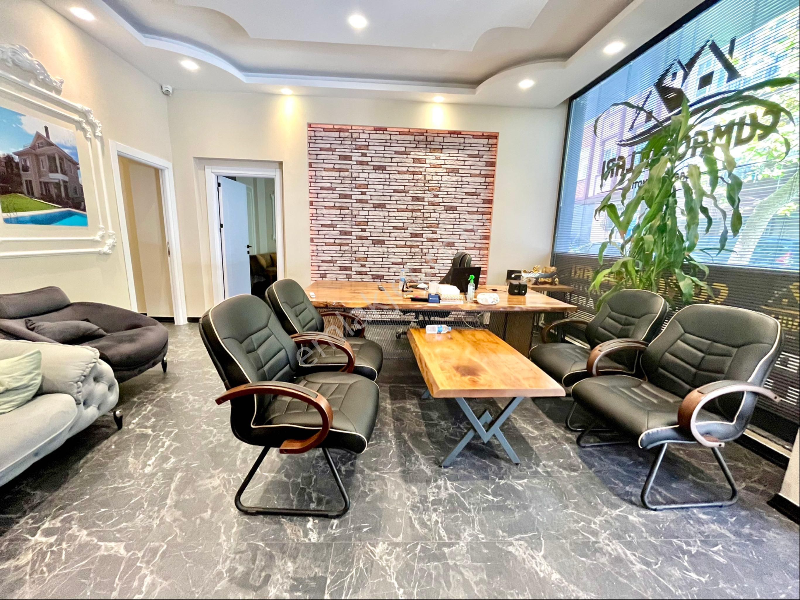 Fırsat Soğanlı Feritpaşa Caddesine Yakın 2 Dükkan 120m2 Masrafsız - Görsel 4