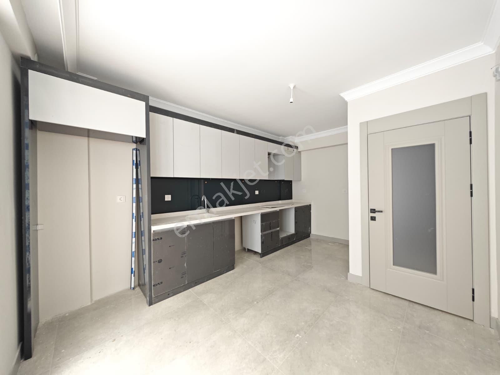 Karapürçek'te Stadyum Ve Külliye Yakınında Sıfır Bina 2+1 Kupon Daire !! - Görsel 6