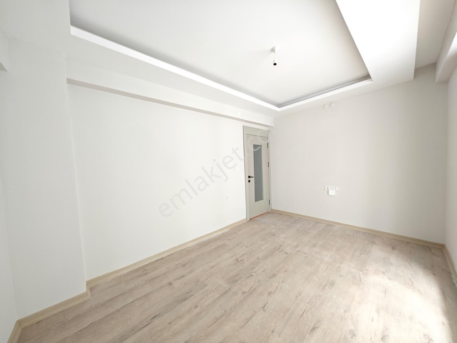 Karapürçek'te Stadyum Ve Külliye Yakınında Sıfır Bina 2+1 Kupon Daire !! - Görsel 4