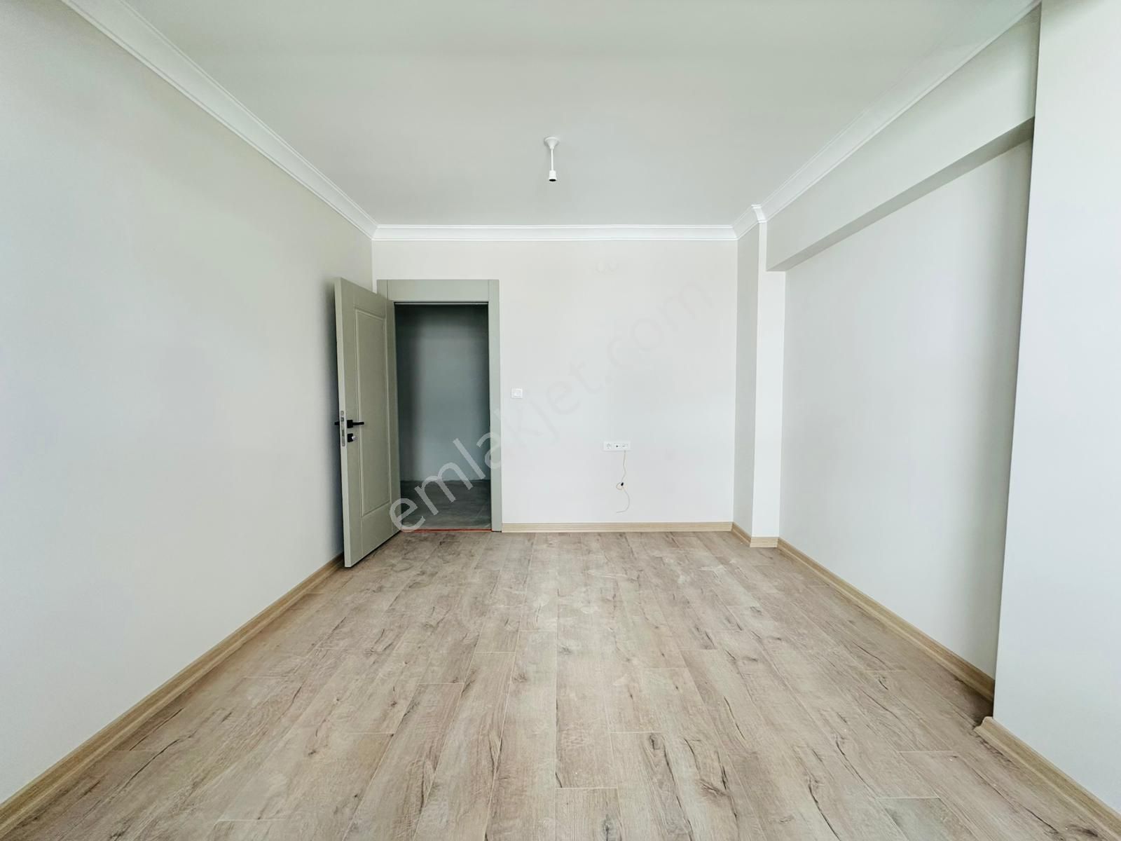 Altındağ-karapürçe'te Sıfır Bina Kilerli Geniş 3+1 Ara Kat Satılık Daire !! - Görsel 9