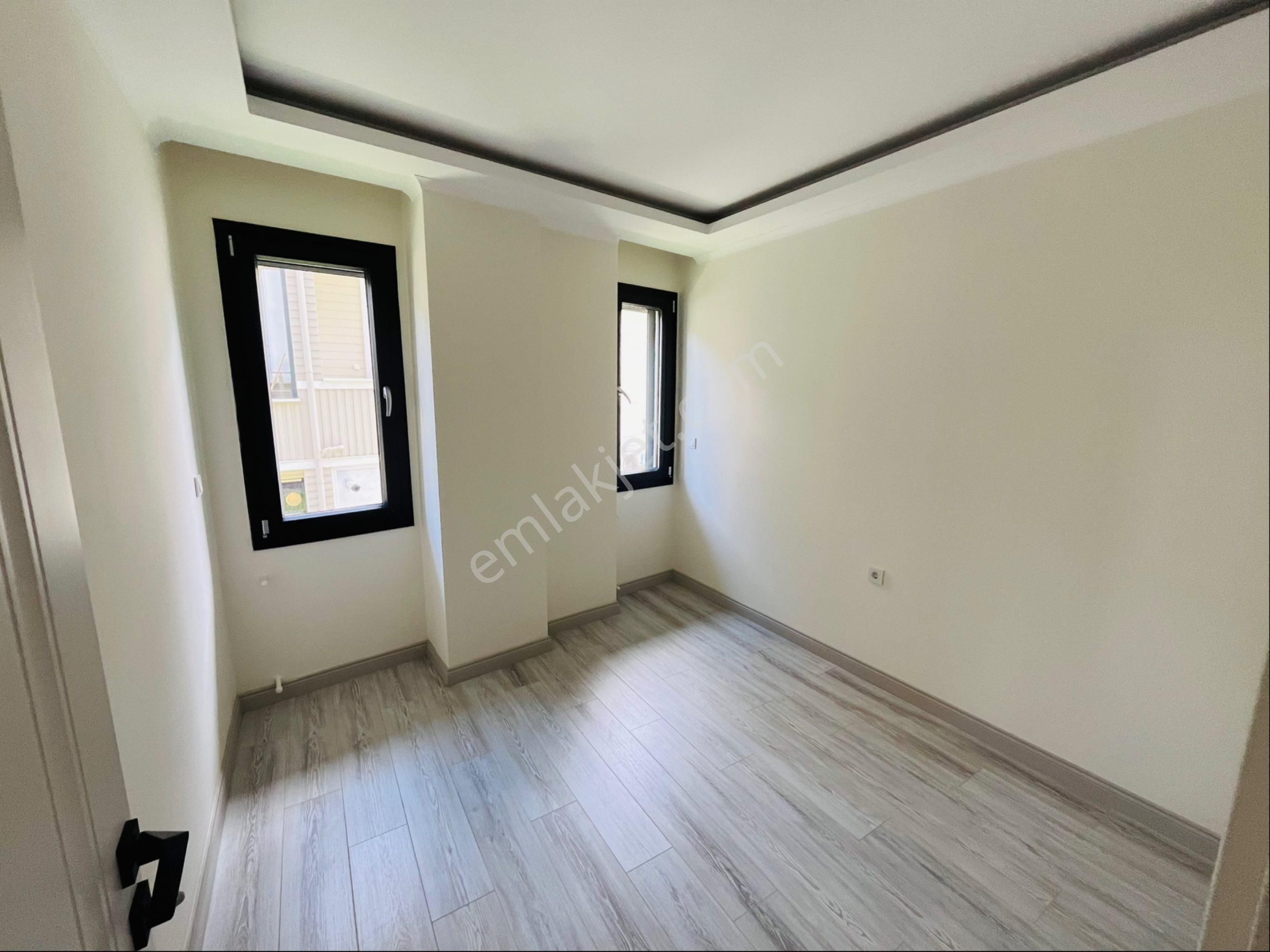 Altınoluk Doyran Mevkiinde Denize Yakın Bahçeli Yüksek Giriş Lüx Son 2 Adet 2+1 Sıfır Daire - Görsel 21