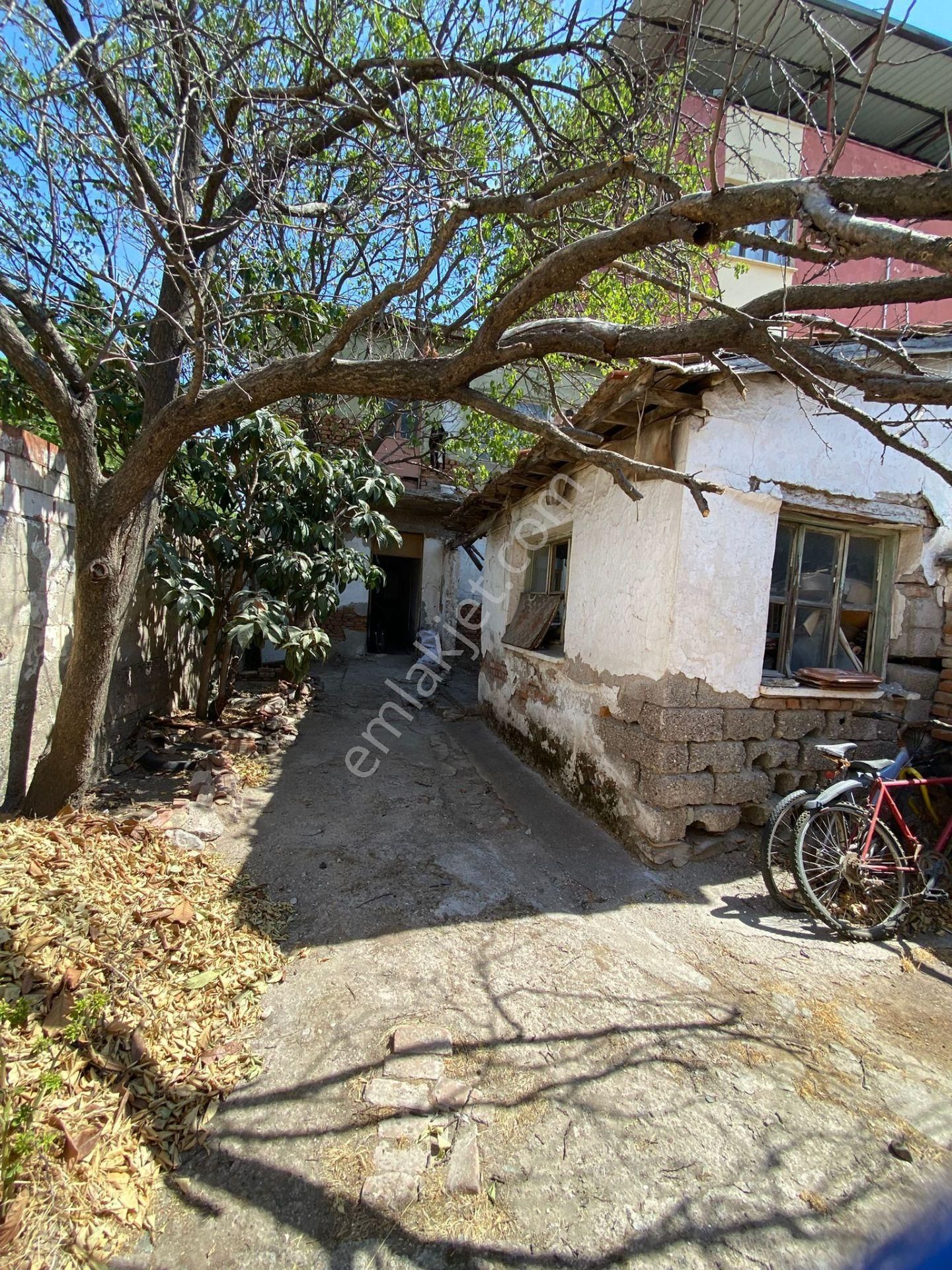 Medar Mah. İki Dükkan Bir Ev Satılık (emin'den) - Görsel 12