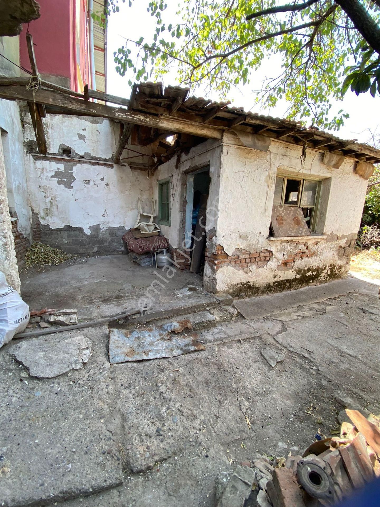 Medar Mah. İki Dükkan Bir Ev Satılık (emin'den) - Görsel 13