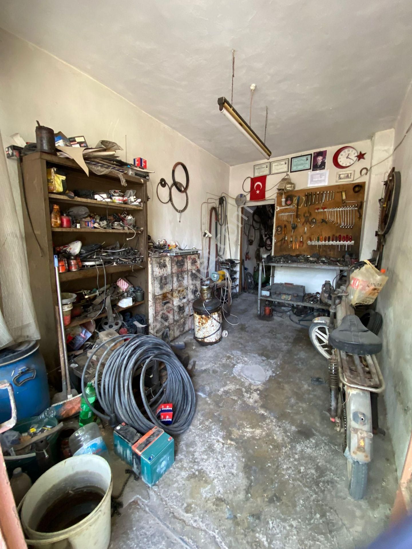 Medar Mah. İki Dükkan Bir Ev Satılık (emin'den) - Görsel 18