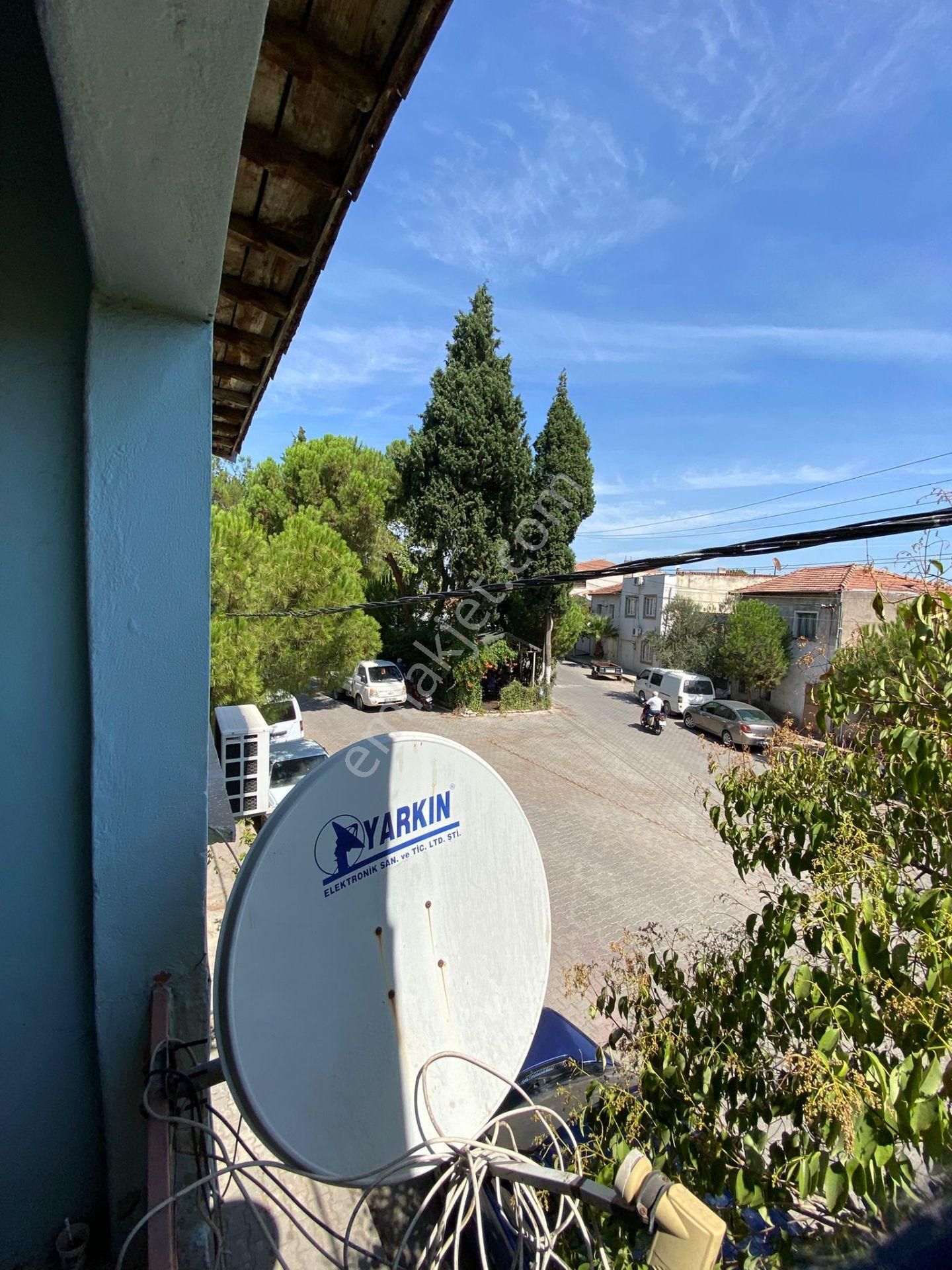 Medar Mah. İki Dükkan Bir Ev Satılık (emin'den) - Görsel 2
