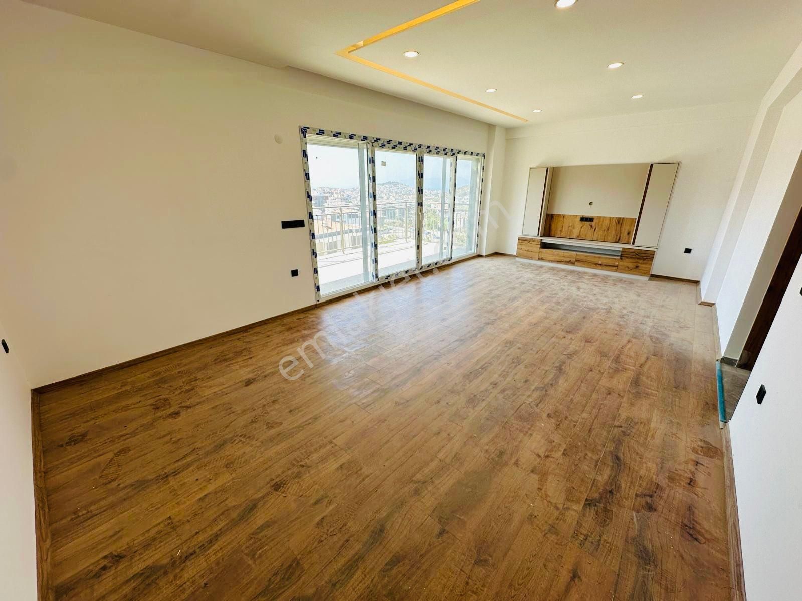 3₺1 Kapalı Mutfak