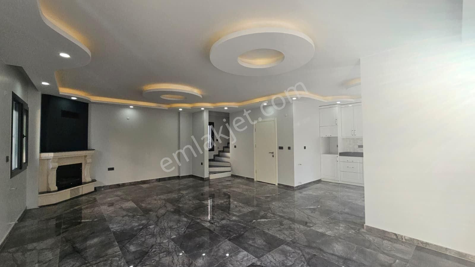 Uslu Plajına 250 Metre Tam Müstakil Emsalsiz Sıfır Villa - Görsel 19