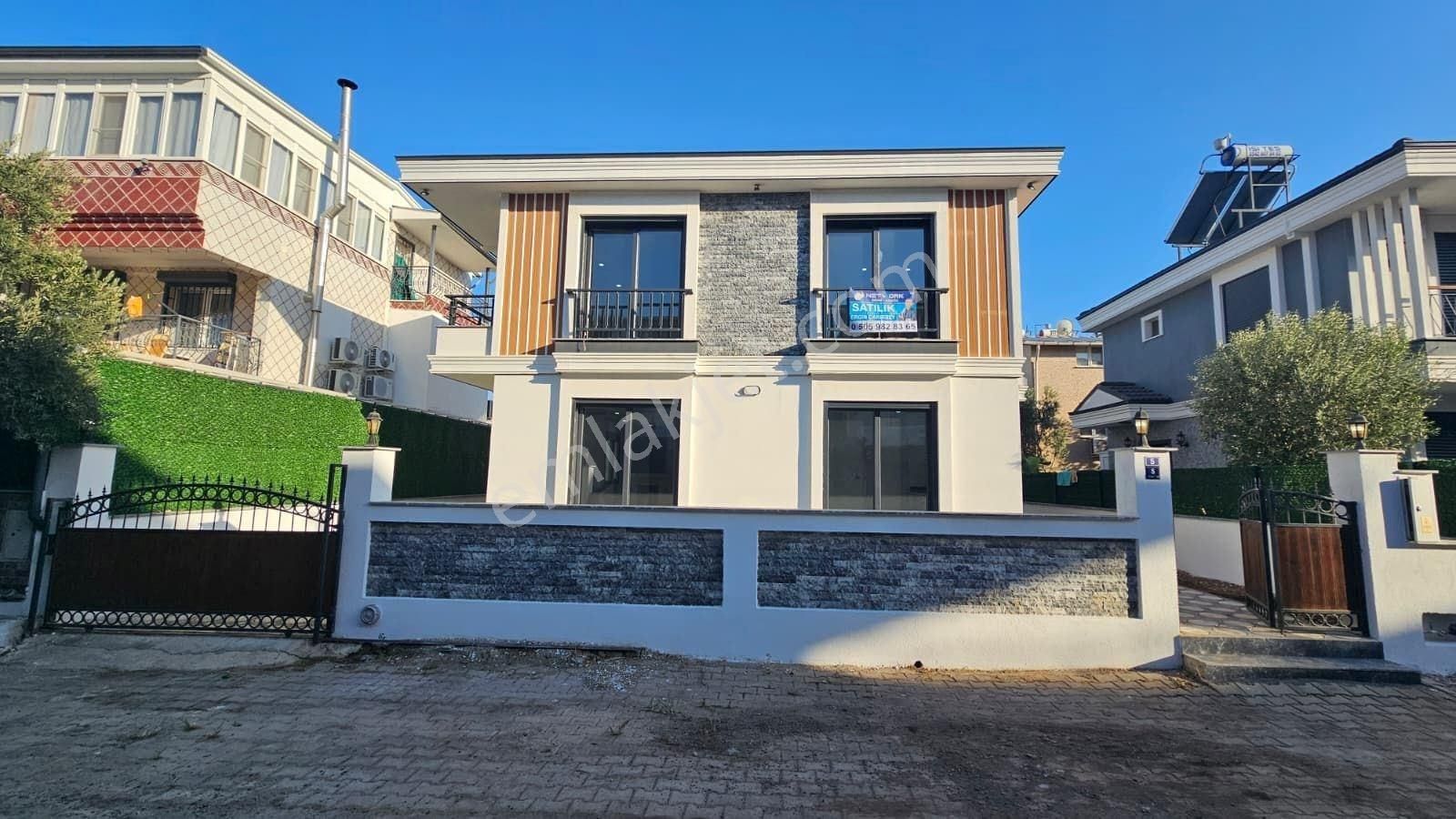 Uslu Plajına 250 Metre Tam Müstakil Emsalsiz Sıfır Villa - Görsel 22