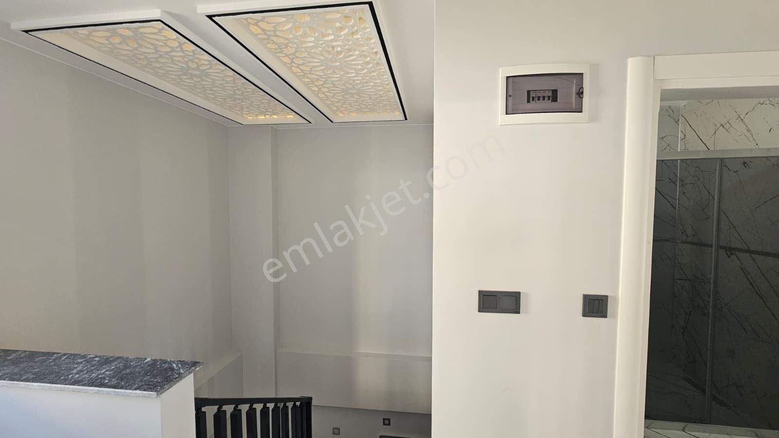 Uslu Plajına 250 Metre Tam Müstakil Emsalsiz Sıfır Villa - Görsel 28