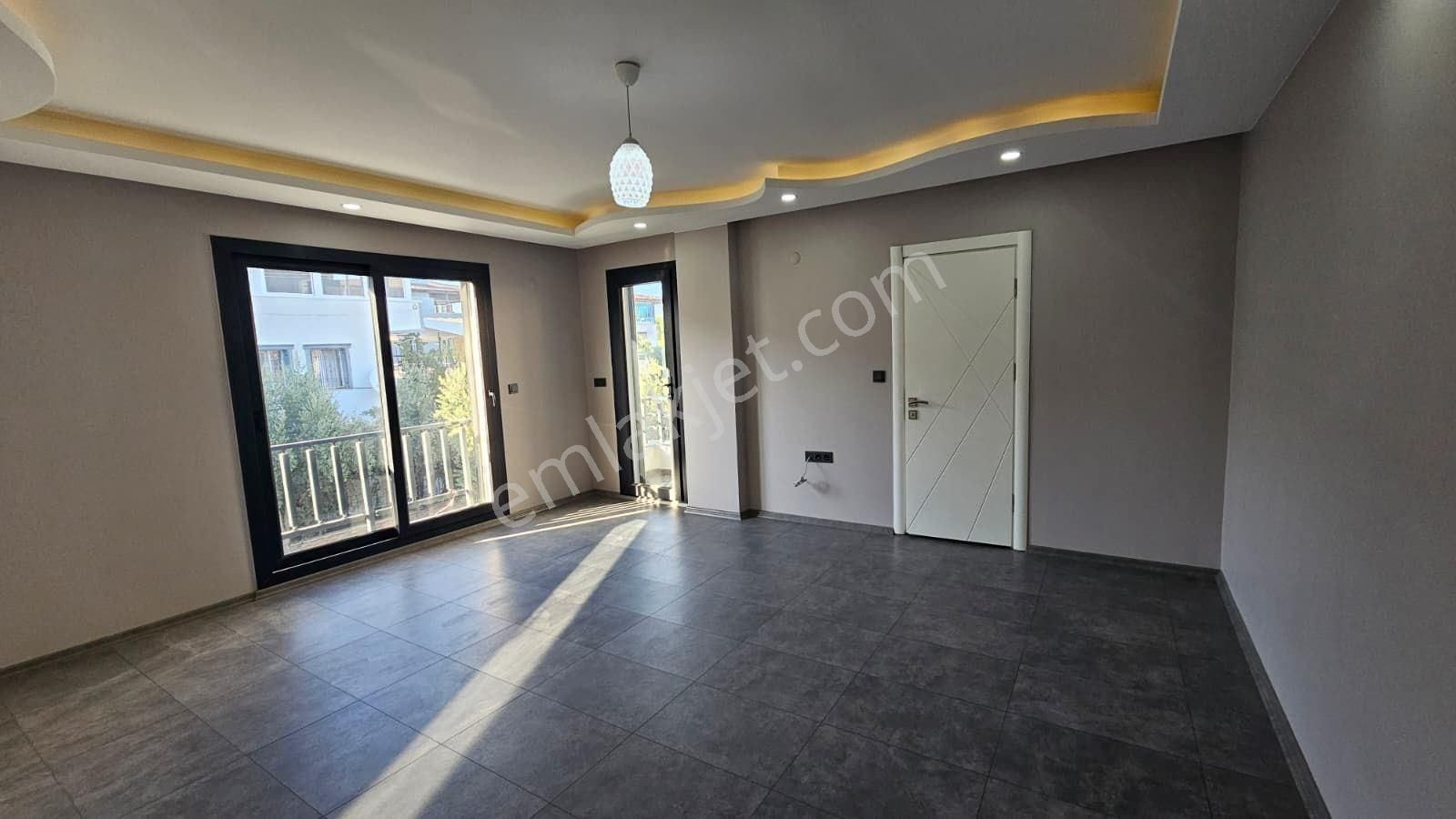 Uslu Plajına 250 Metre Tam Müstakil Emsalsiz Sıfır Villa - Görsel 14