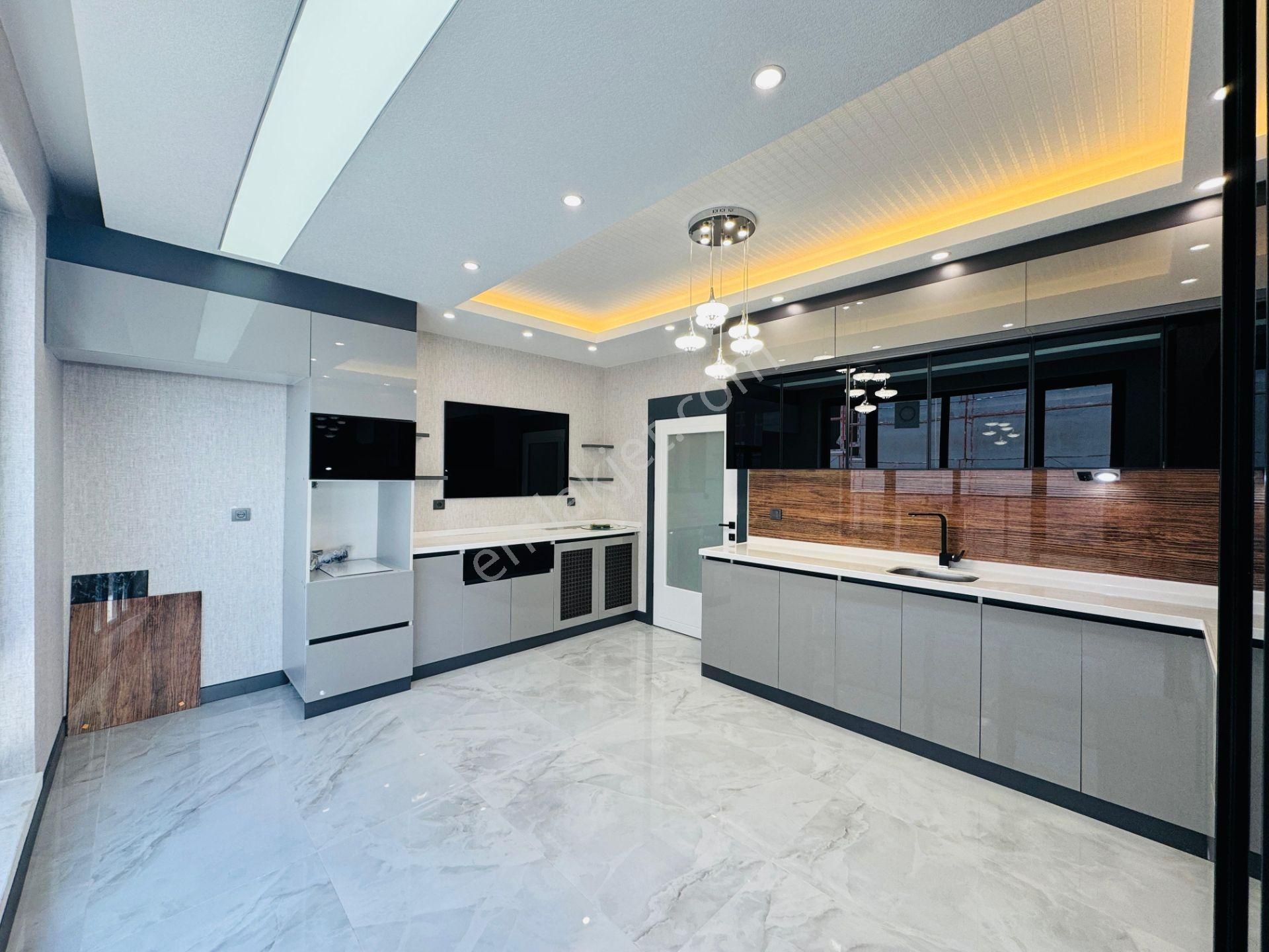 Keçiörende Bölgenin En İyisi Ultra Lüx Yapılı Satılık 3+1 Daire - Görsel 26