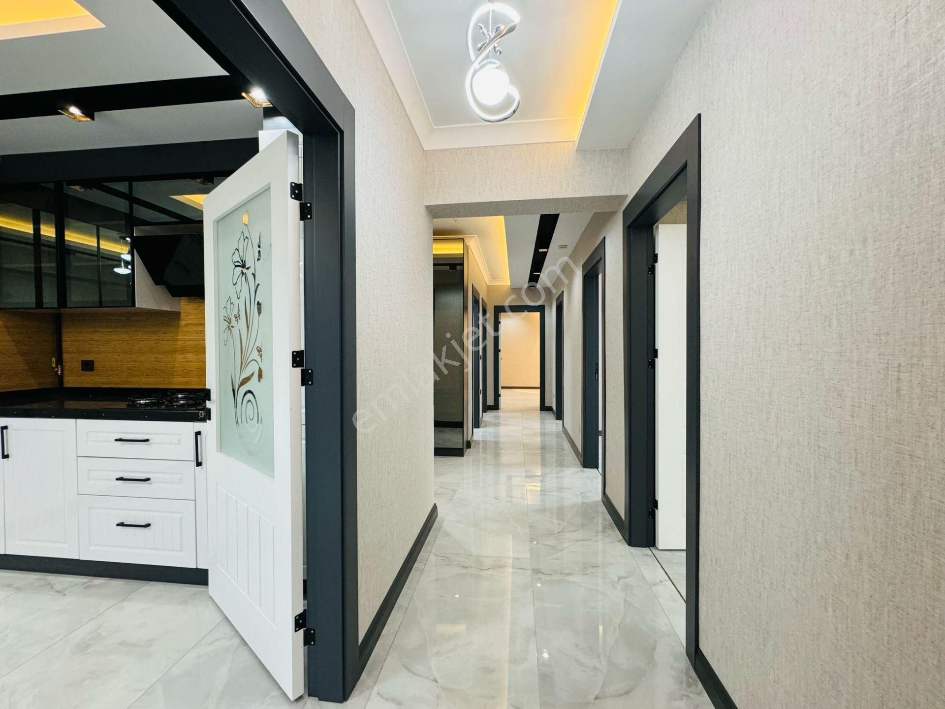 Keçiörende Ultra Lüx Özenle Tasarlanmış Satılık 4+1 Daire - Görsel 13