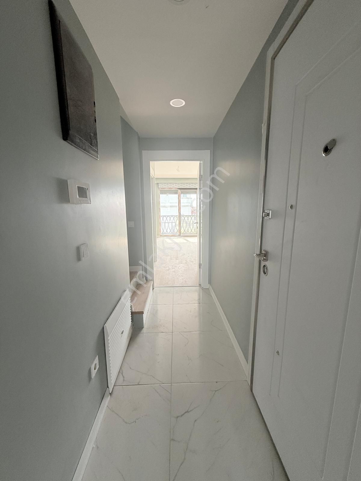 Üsküdar Salacak'ta Deniz Manzaralı Dubleks - Görsel 8