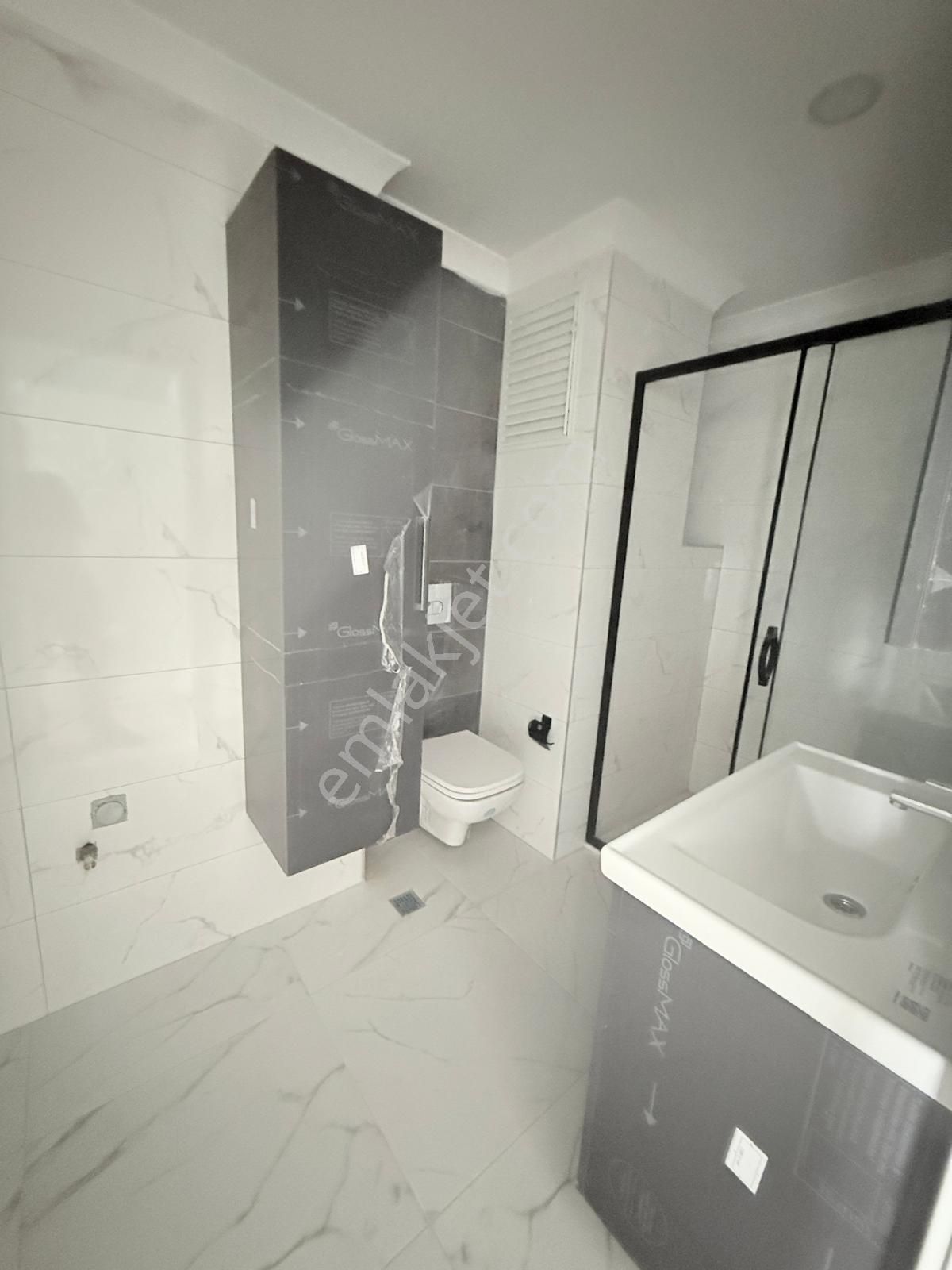 Üsküdar Salacak'ta Deniz Manzaralı Dubleks - Görsel 9