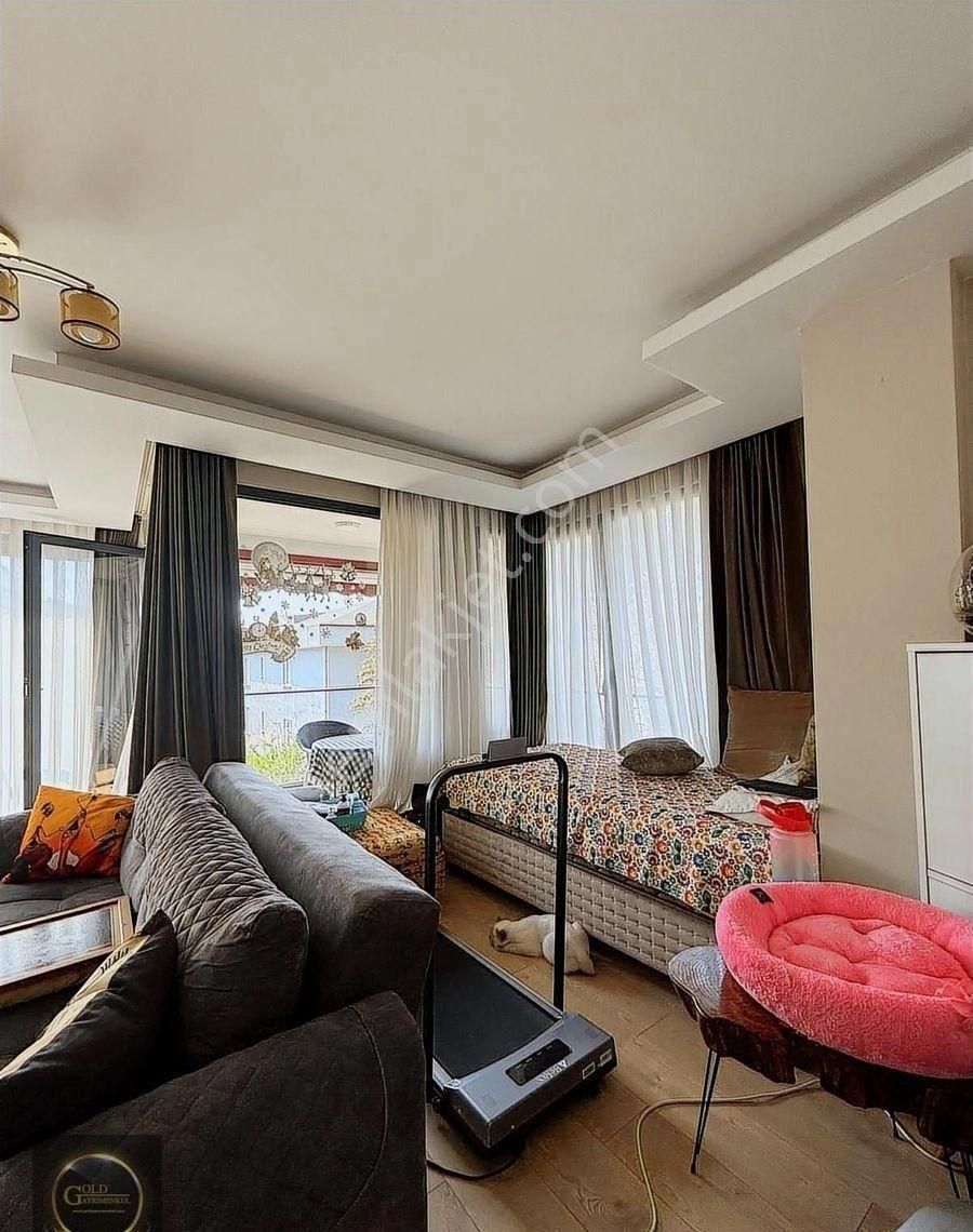 Acil Satılık Üsküdar Salacakta Nitelikli Binada Kısmi Manzara 2+1 80 M2 Daire - Görsel 26