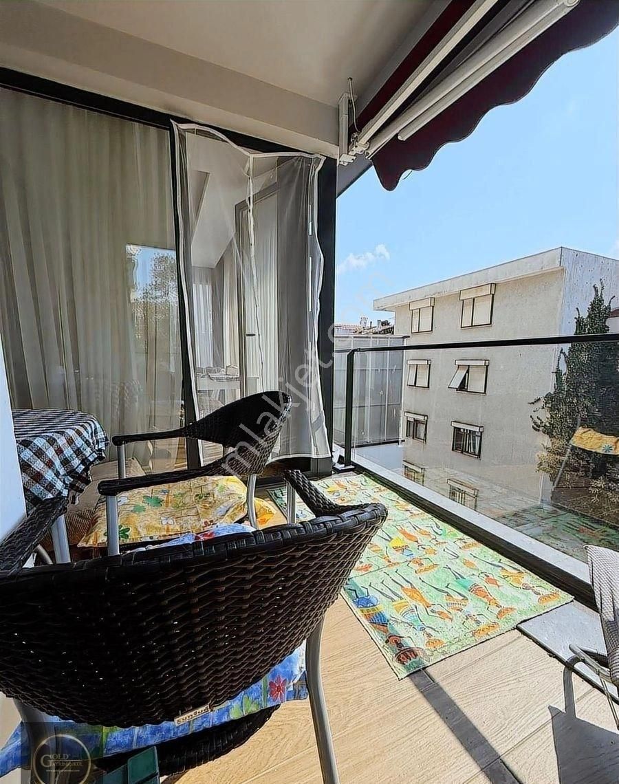 Acil Satılık Üsküdar Salacakta Nitelikli Binada Kısmi Manzara 2+1 80 M2 Daire - Görsel 12