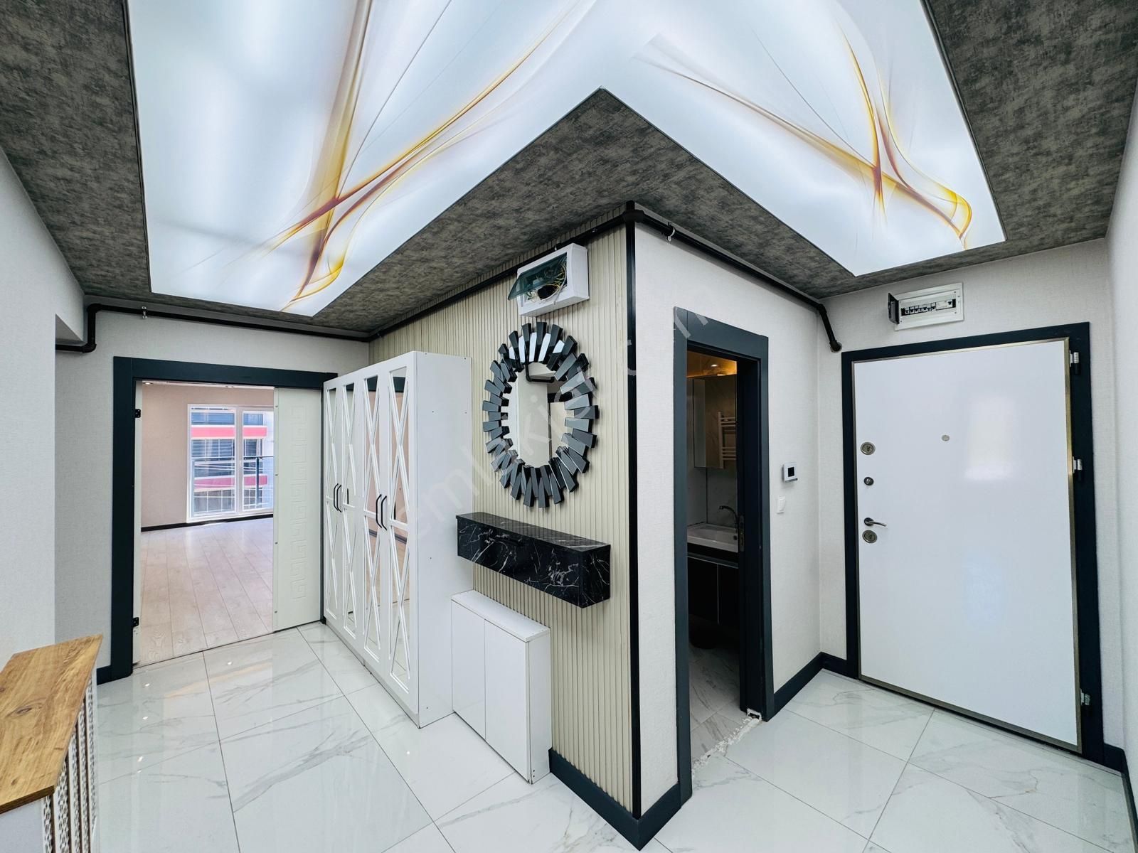 Site İçerisinde Fırsat Dairesi Ultra Lüks - Görsel 12