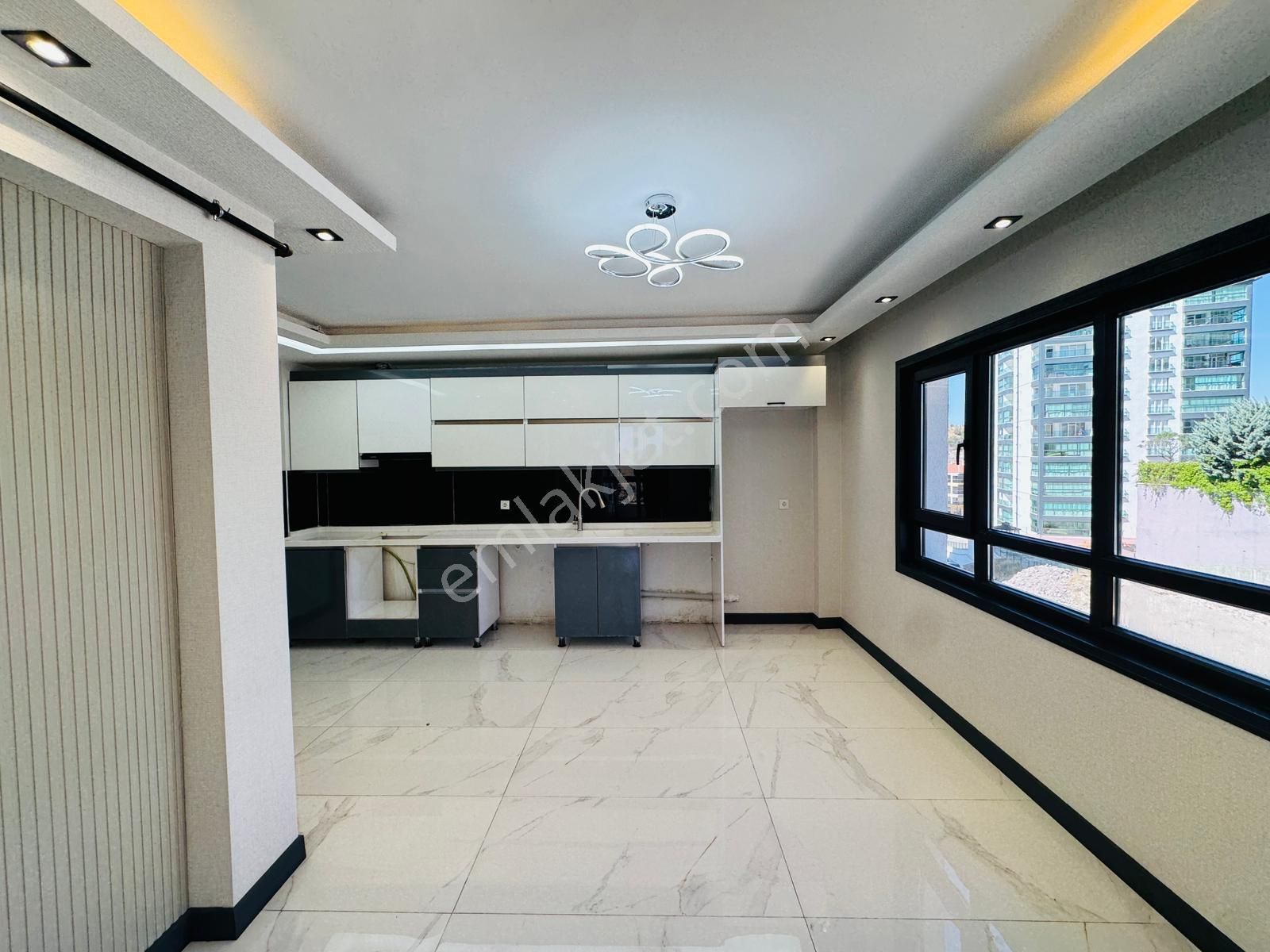 Site İçerisinde Fırsat Dairesi Ultra Lüks - Görsel 3