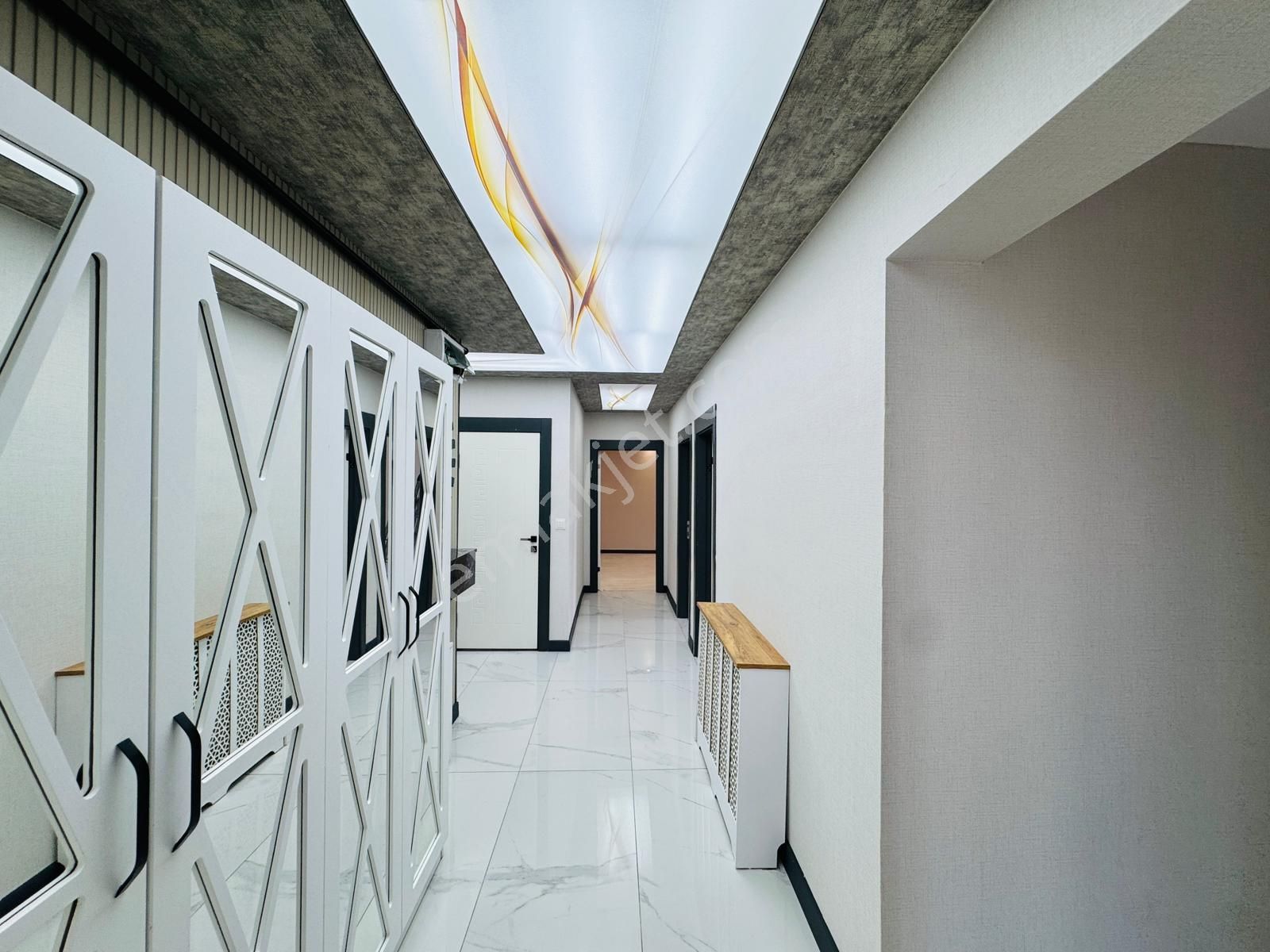 Site İçerisinde Fırsat Dairesi Ultra Lüks - Görsel 13