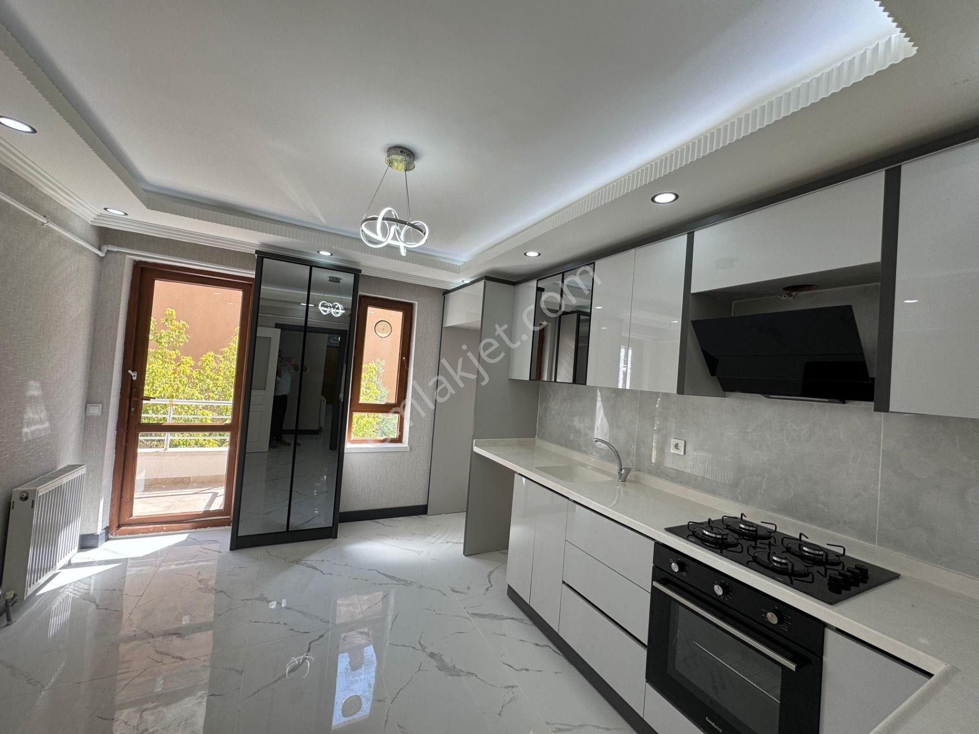 Keçiörende Modern Tasarımıyla Satılık 3+1 Daire - Görsel 6