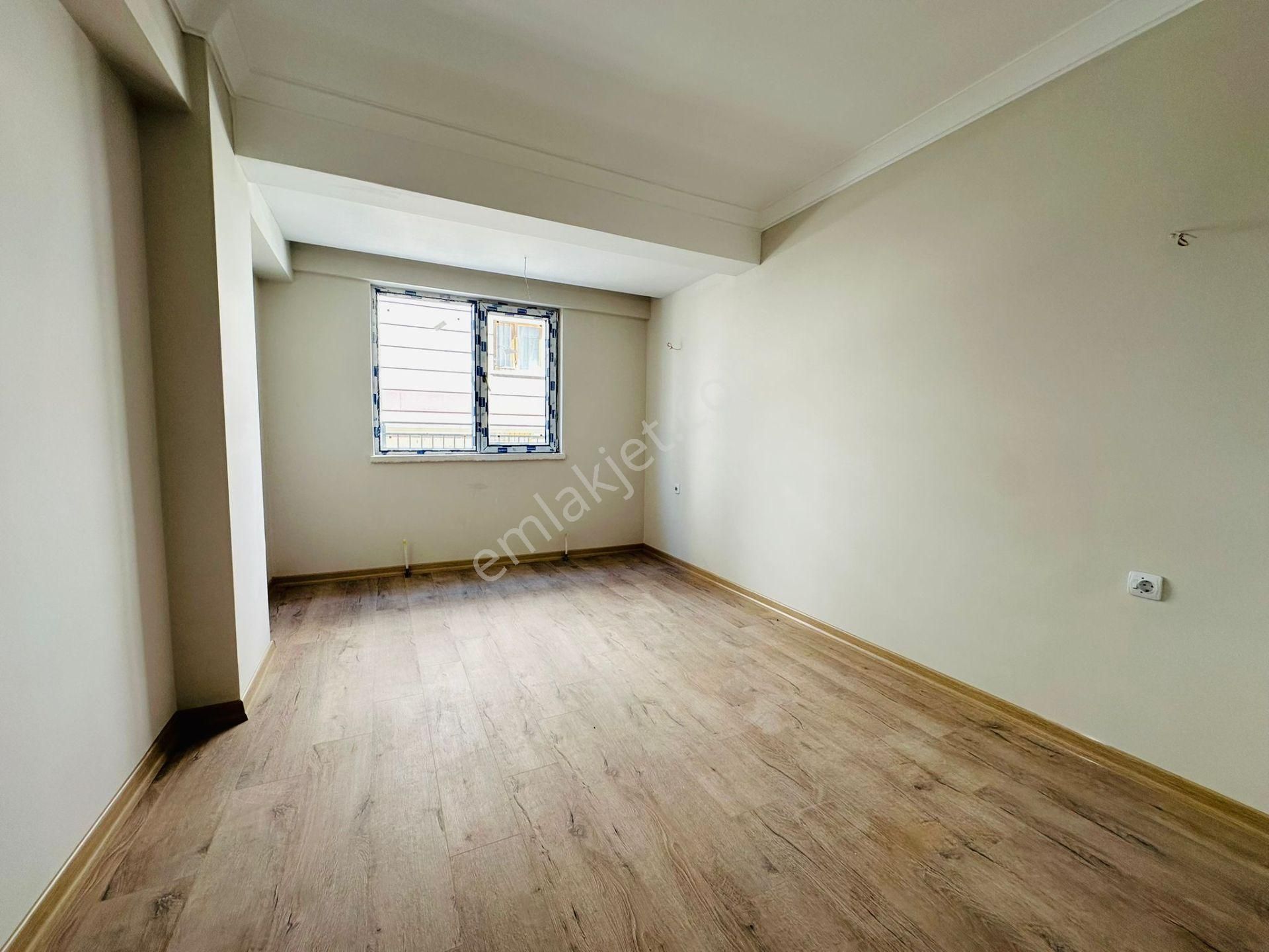 Karapürçek'te 3. Kat Konumunda Geniş 3+1 Sıfır Satılık Daire !! - Görsel 13