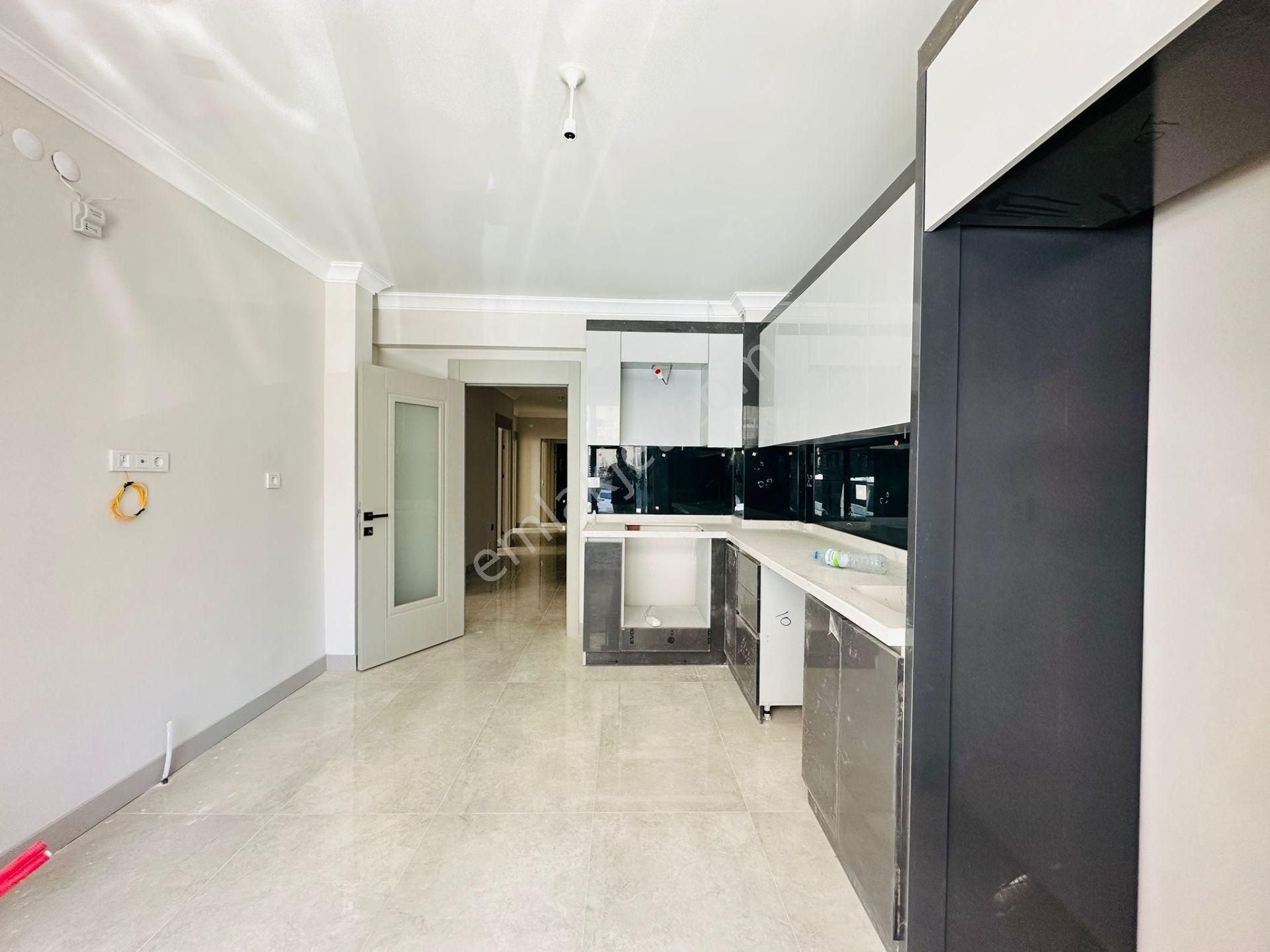 Karapürçek'te 3. Kat Konumunda Geniş 3+1 Sıfır Satılık Daire !! - Görsel 9