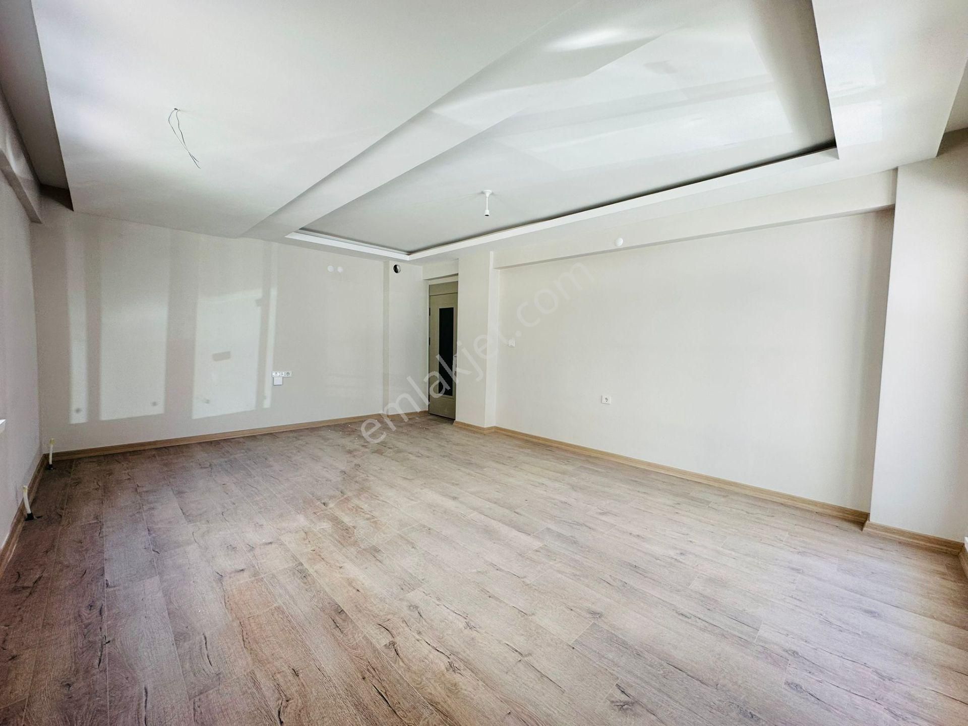 Karapürçek'te 3. Kat Konumunda Geniş 3+1 Sıfır Satılık Daire !! - Görsel 5