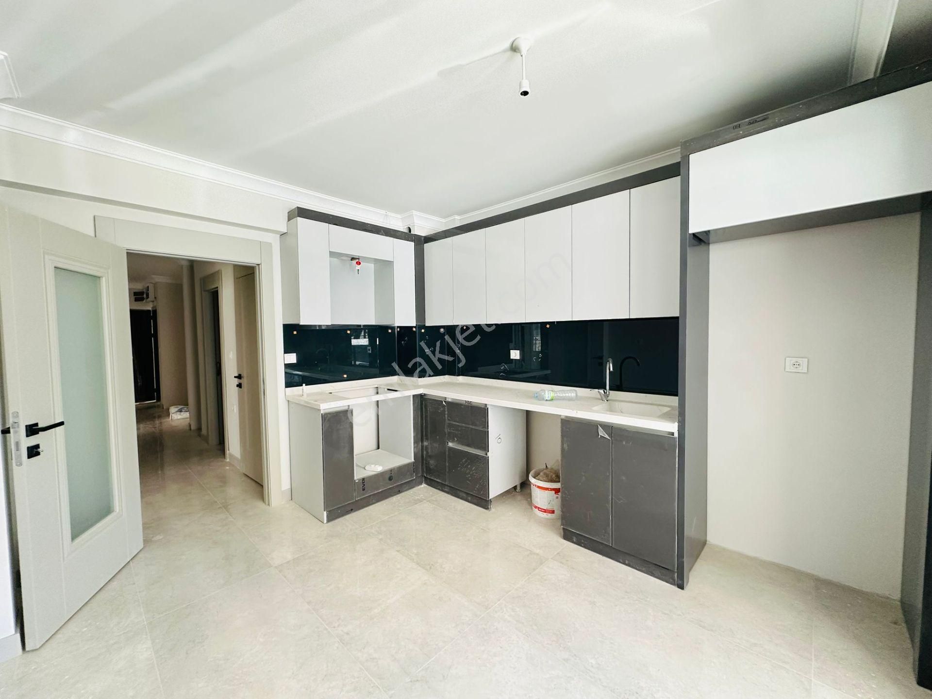 Karapürçek'te 3. Kat Konumunda Geniş 3+1 Sıfır Satılık Daire !! - Görsel 7