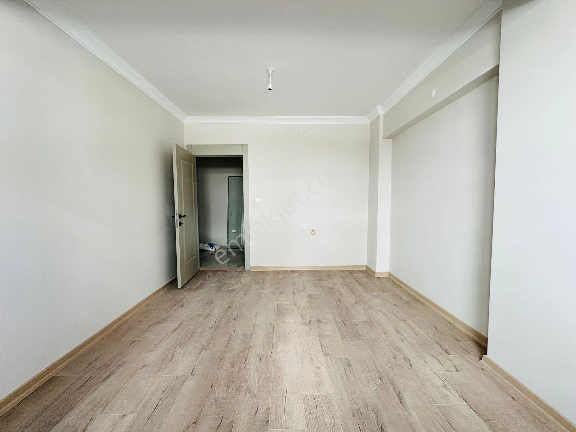 Karapürçek'te 3. Kat Konumunda Geniş 3+1 Sıfır Satılık Daire !! - Görsel 11