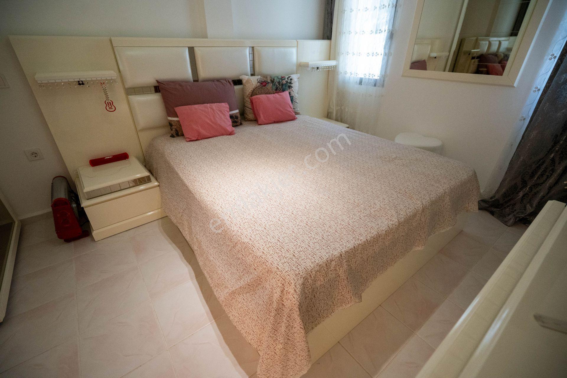 Datça Zarbun Sitesinde Denize Sıfır, Havuzlu 2+1 Satılık Villa - Görsel 33