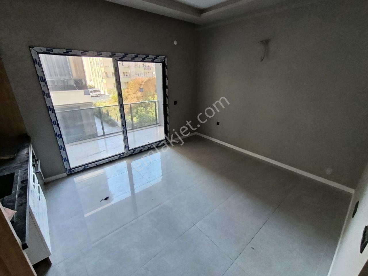 Altınkumda Müstakil Tadında Bahçe Kullanımlı 1+1 Sıfır Lüx Daire - Görsel 2
