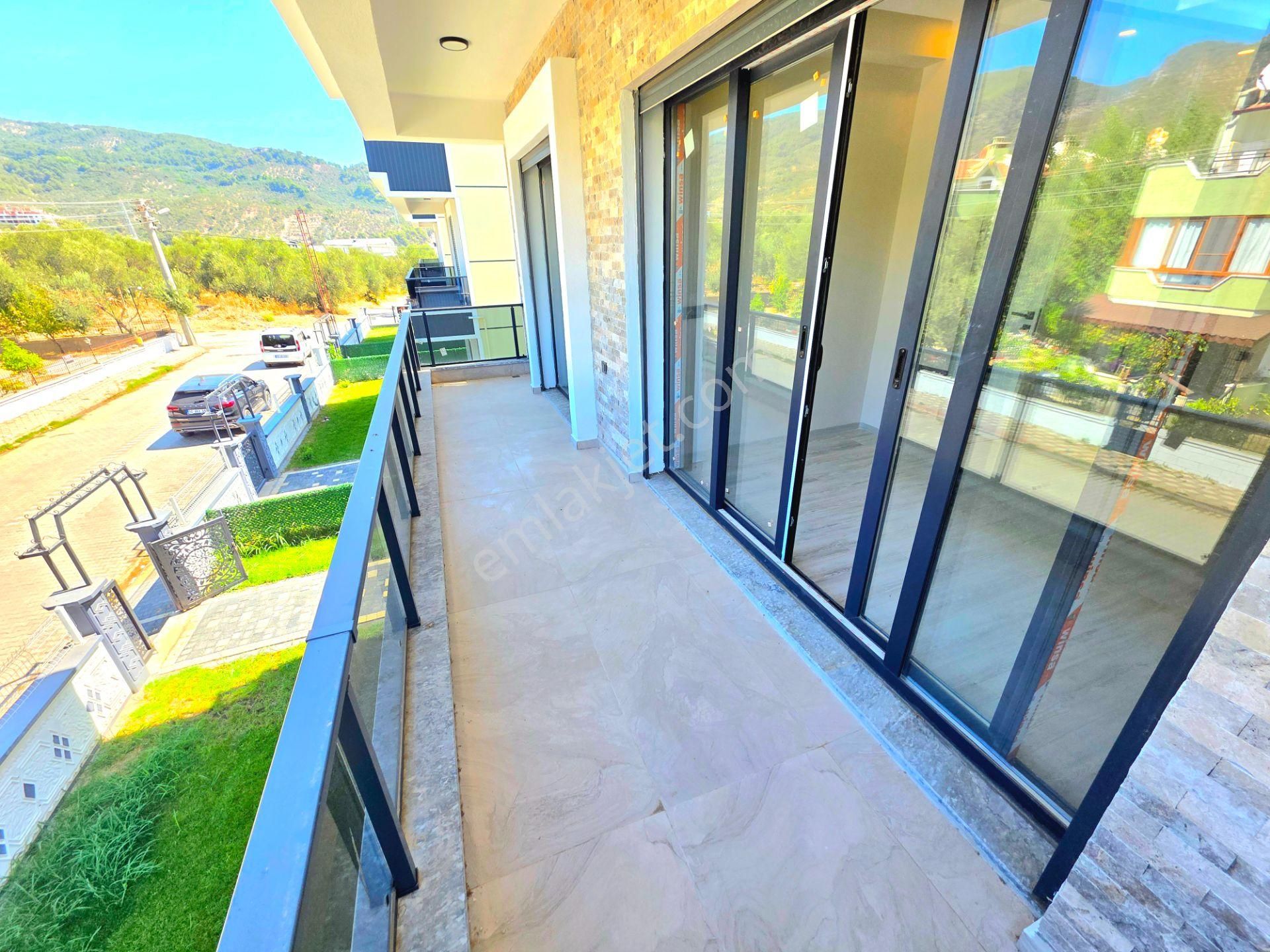 Vahdet'ten Atınolk'ta Müstakil Bahçeli Süper Manzaralı 3+1 Villa - Görsel 20