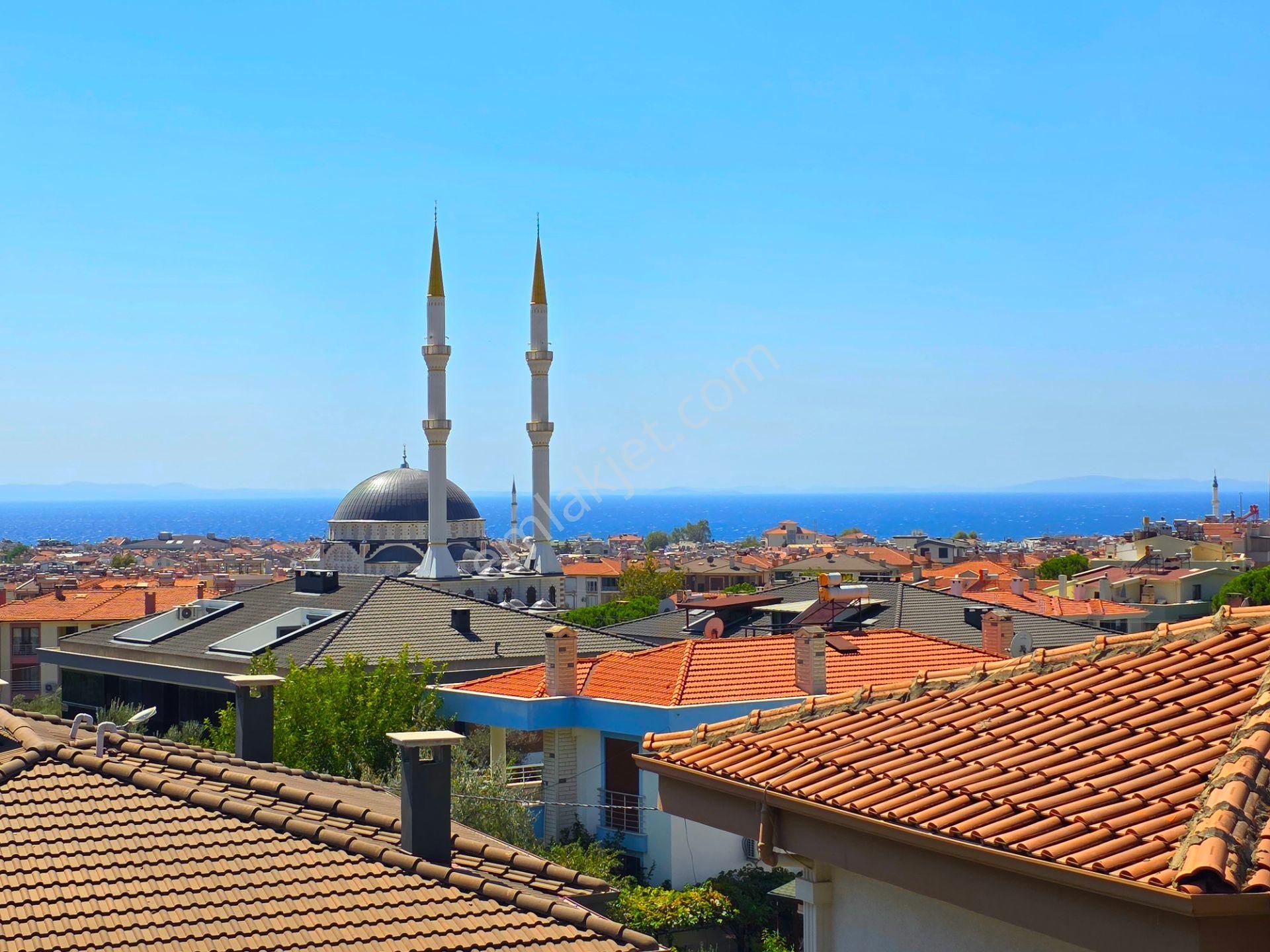 Vahdet'ten Atınolk'ta Müstakil Bahçeli Süper Manzaralı 3+1 Villa - Görsel 34