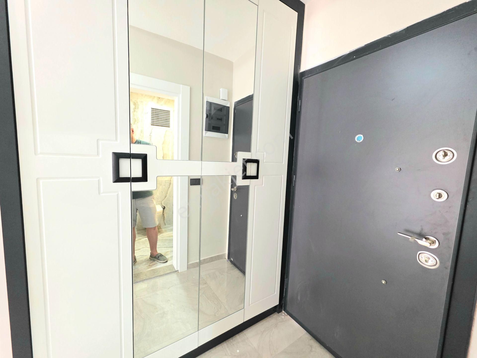 Vahdet'ten Atınolk'ta Müstakil Bahçeli Süper Manzaralı 3+1 Villa - Görsel 6