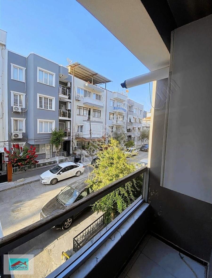 Buca Kaymakamlığa Yakın Ara Kat Geniş İki Artı Bir Kiralık - Görsel 12