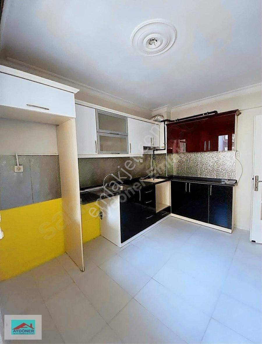 Buca Kaymakamlığa Yakın Ara Kat Geniş İki Artı Bir Kiralık - Görsel 4