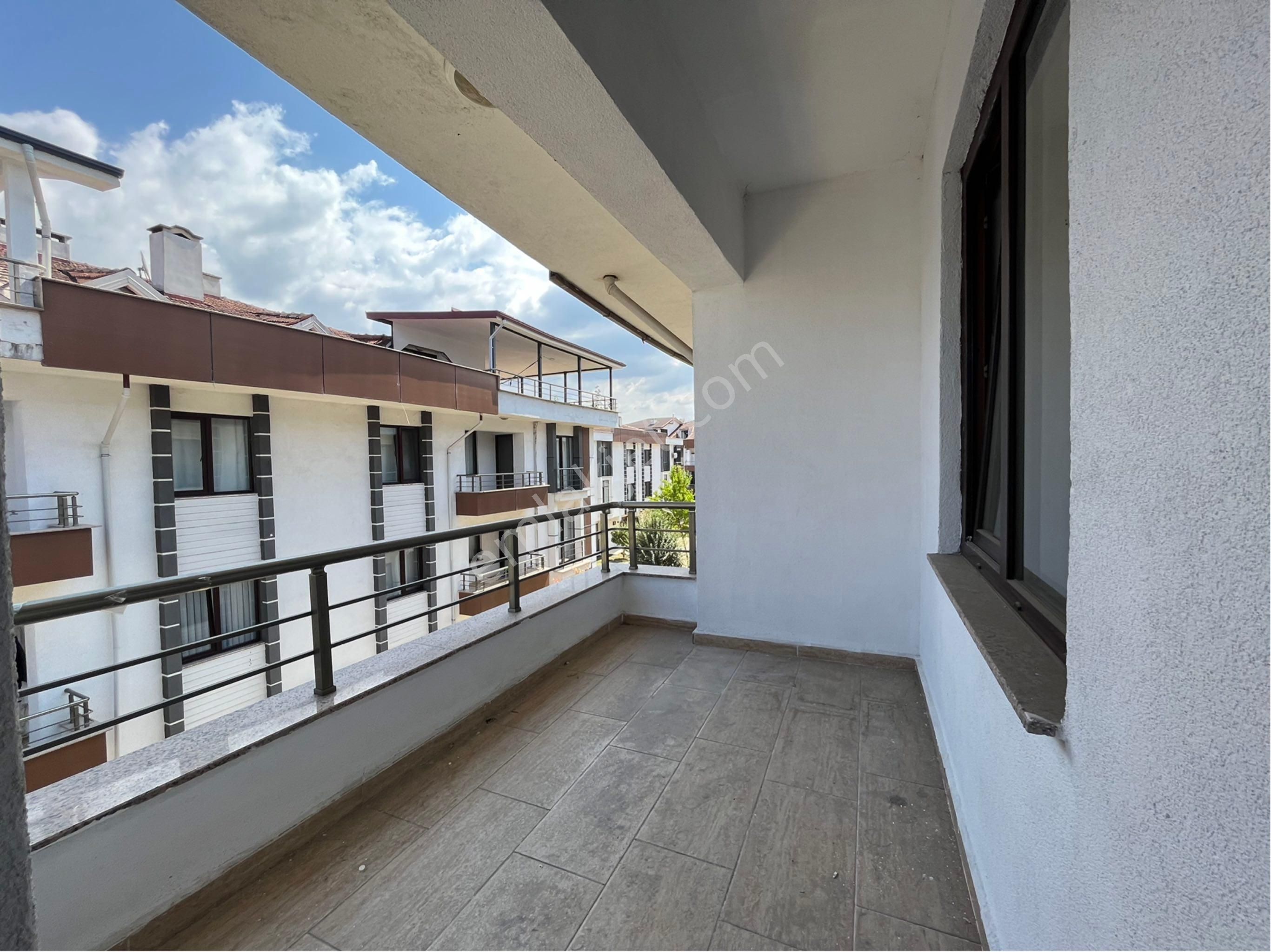 | Epa Uğur Düzce | Darıcı Teraslı Site İçi Satılık 4+1 Daireler - Görsel 16