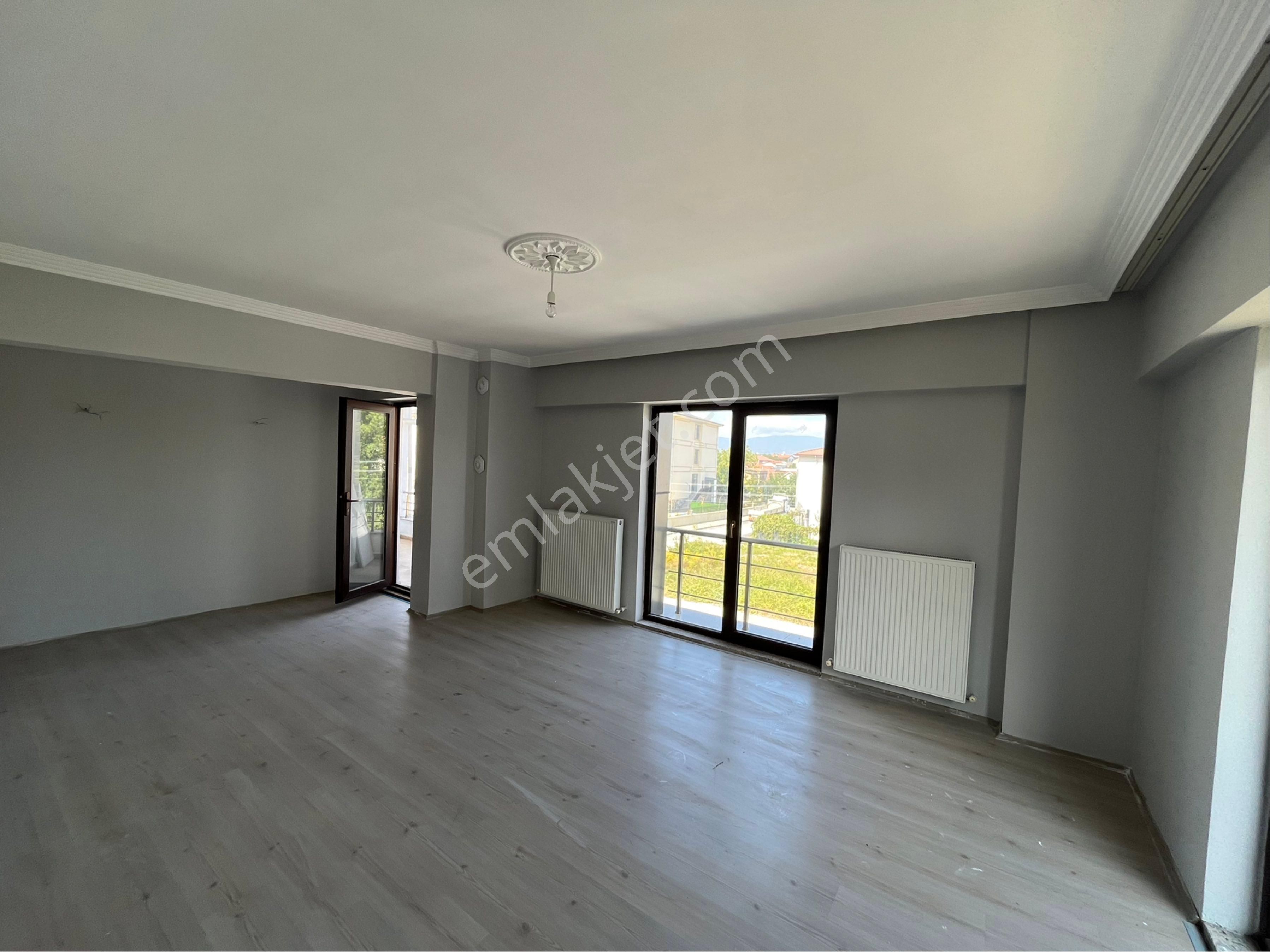 | Epa Uğur Düzce | Darıcı Teraslı Site İçi Satılık 4+1 Daireler - Görsel 13