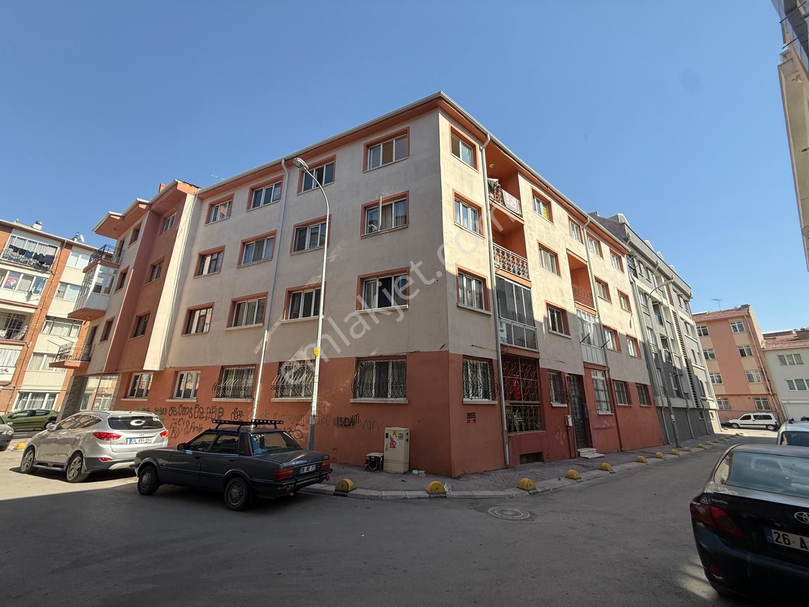 Yzg Den Seylap Cad.yakını 3+1 Çift Balkonlu Kiralık Daire