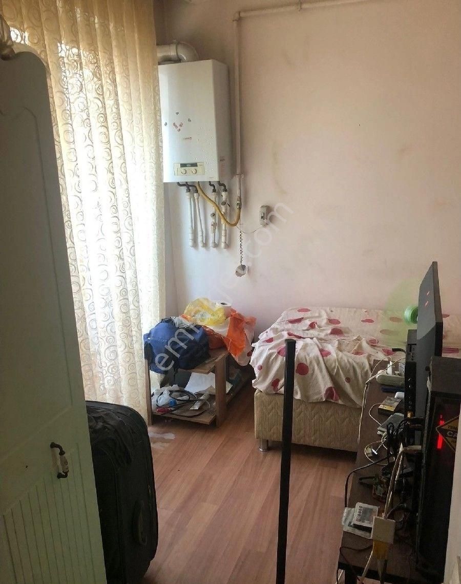 Duygu Emlak'tan Anadolu Üniversitesine (içem Kapısına 100 Mt.) Çok Yakın Konumda 1+1 Bakımlı Daire - Görsel 13