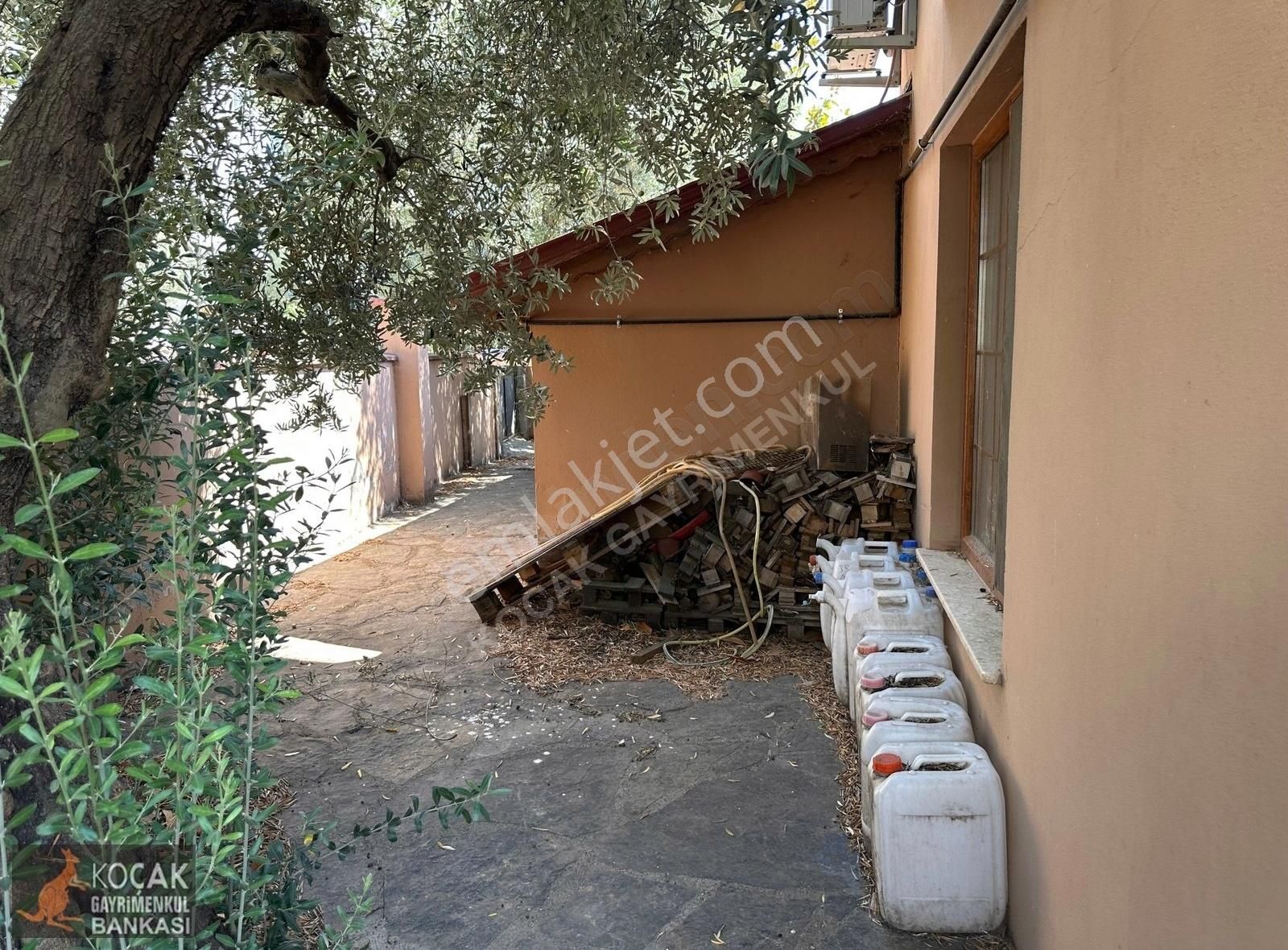 Elbeylide 387m2 Arsa Üzerine Kurulu Müstakil Dubleks Villa - Görsel 16