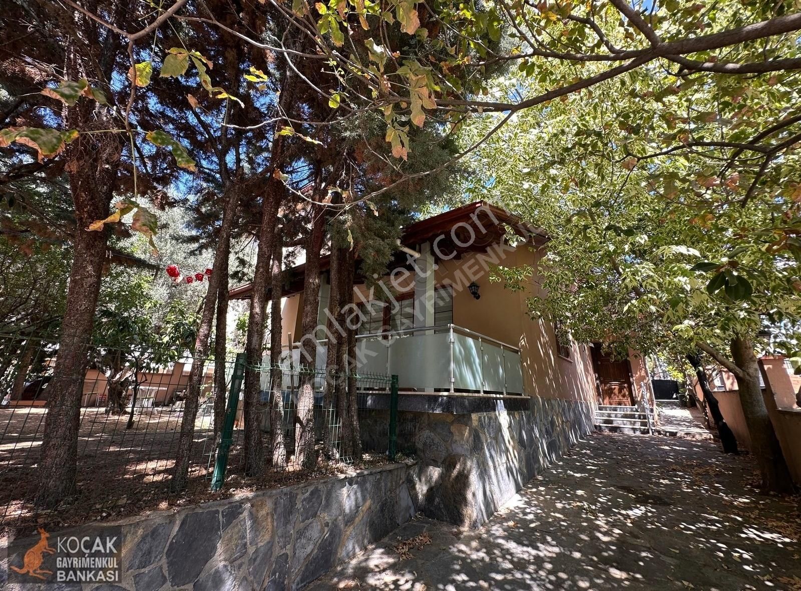 Elbeylide 387m2 Arsa Üzerine Kurulu Müstakil Dubleks Villa - Görsel 23