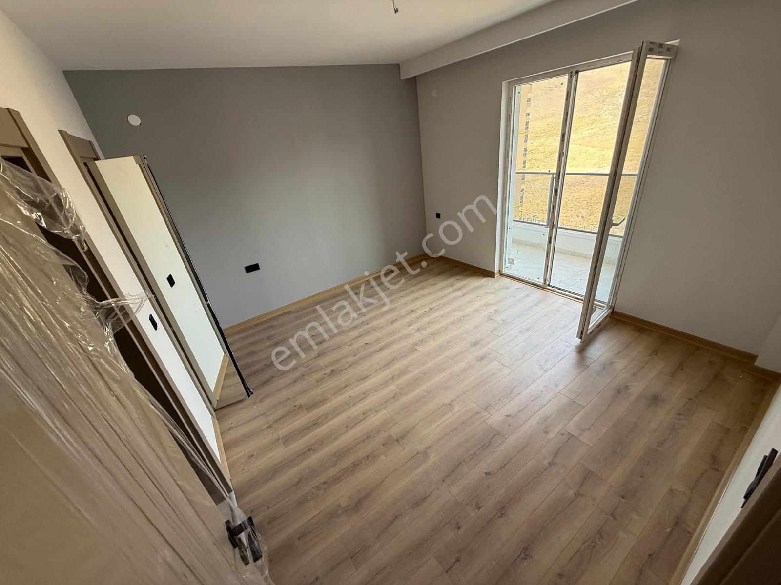 Törekent'te Projenin En Uygun 3+1 Manzaralı Lux Dairesi Satışta! - Görsel 16